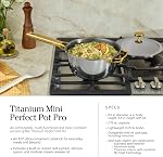 Our Place Titane Pro Ensemble d'articles de cuisine (4-Piece) – Toujours pan & Pot parfait , technologie sans revêtement antiadhésif , Titanium Tri-Ply & Acier inoxydable, sans danger pour four, induction & Planches de cuisson jusqu'à 400°C