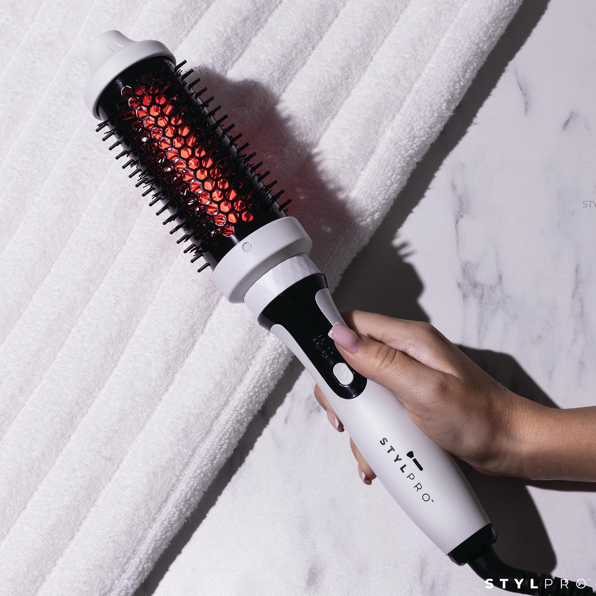 STYLPRO Szczotka termiczna z czerwonymi diodami LED bliskiej podczerwieni – 58 NIR + 84 czerwone diody LED, ceramiczna beczka, regulowane ciepło, lekka szczotka do wydmuchiwania i zwijania do