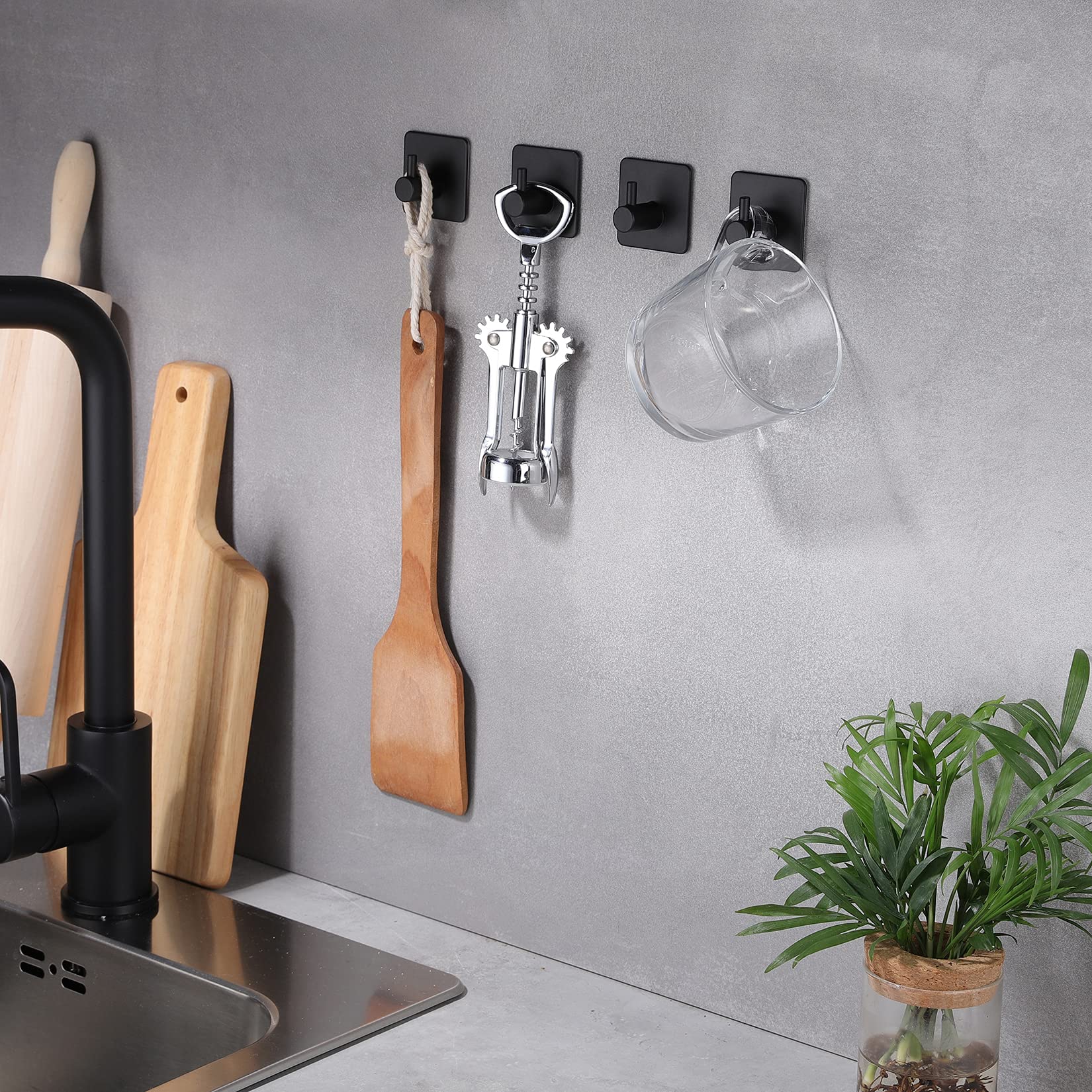 ZUNTO Ganci Adesivi Ganci Portasciugamani Senza Foratura Gancio asciugamano con Acciaio Inox Gancio Appendiabiti per Cucina e Bagno, Nero（4 Pezzi