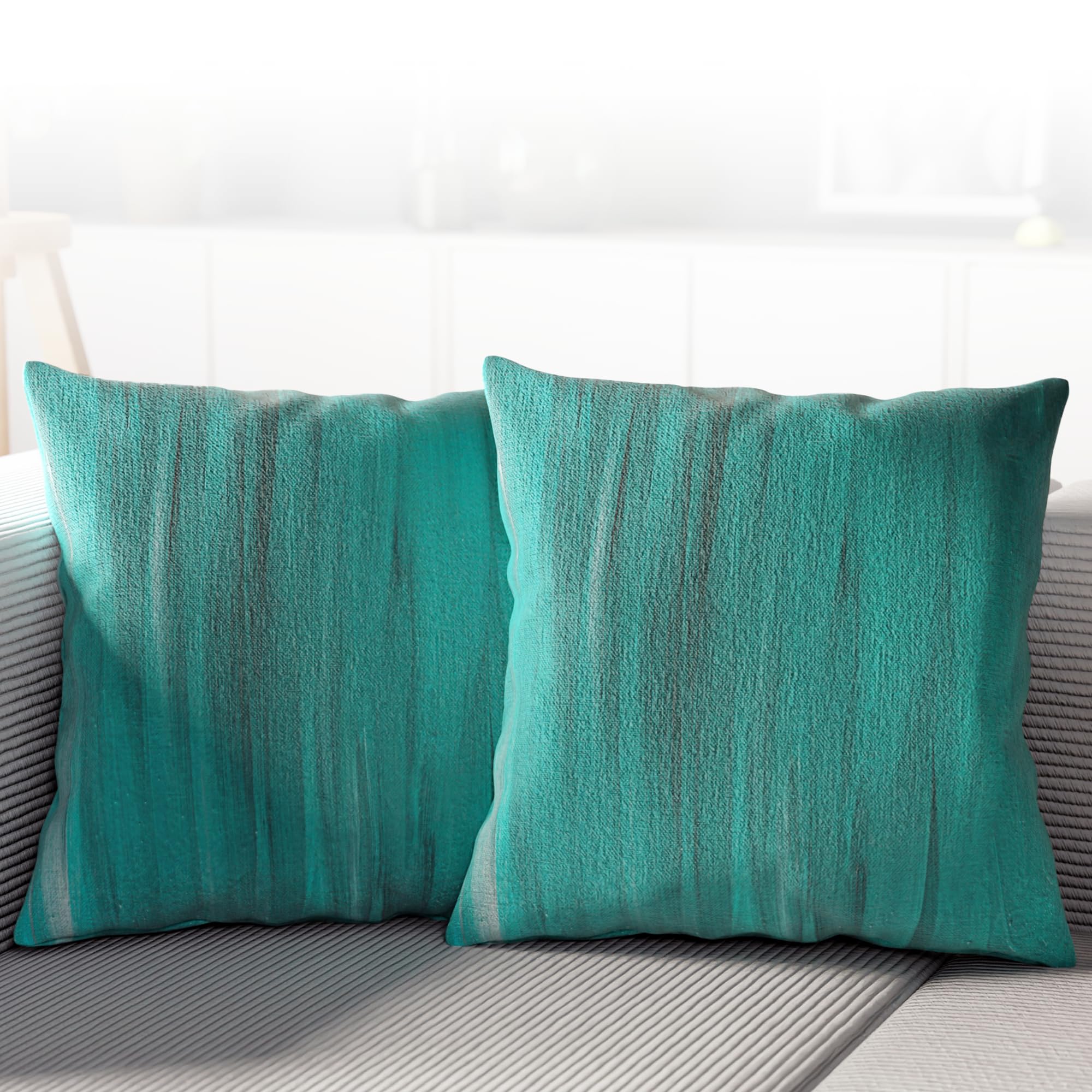 WARIARI Pillow Covers 18x18 | Set of 2 Decorative Green Teal Velvet Throw Pillows Cover for Couch and Livingroom | Cute Cushion Cases Made in Italy for Modern Apartment Decor | Soft and Washable