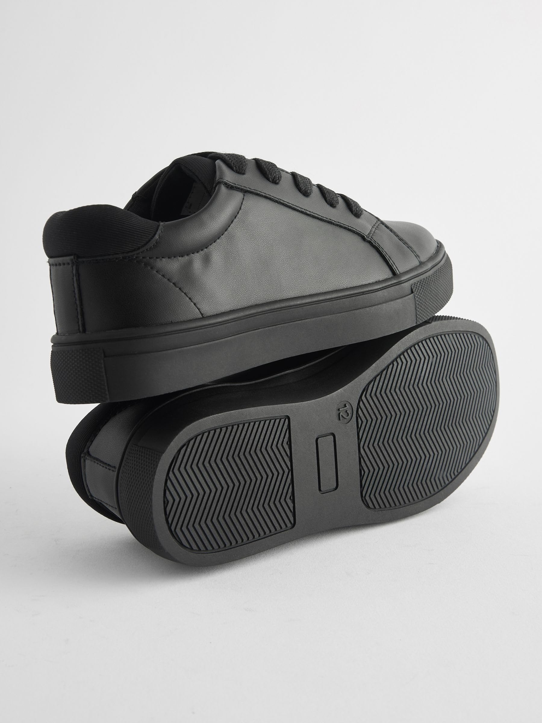 NEXT Jungen Weite Passform (G) Schnürschuhe aus Leder für die Schule, Weite Passform
