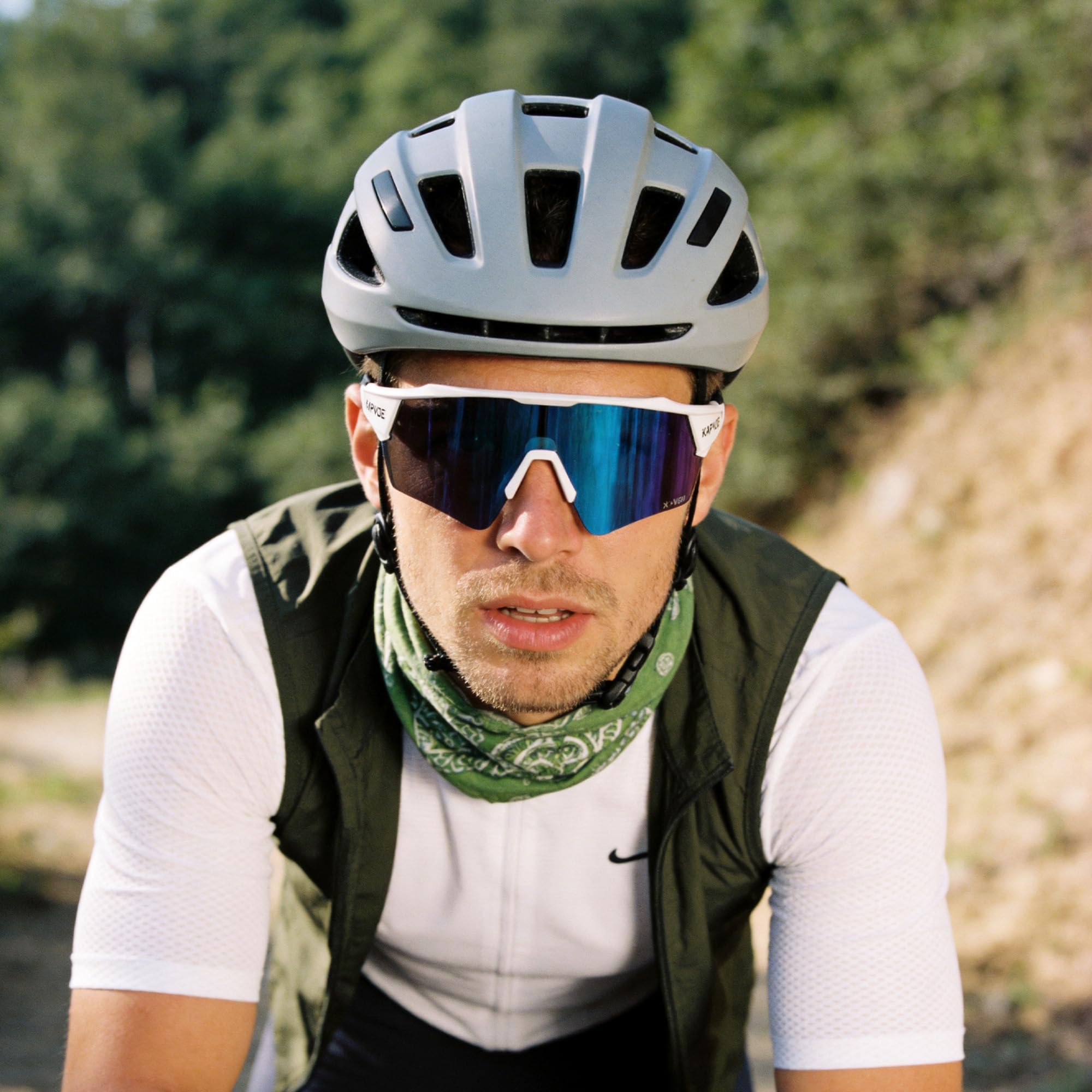 KAPVOE Polaryzowane okulary rowerowe dla mężczyzn i kobiet, okulary do jazdy na rowerze górskim, 3 wymienne soczewki, oprawki TR90, sportowe okulary przeciwsłoneczne, ochrona UV400, do jazdy na