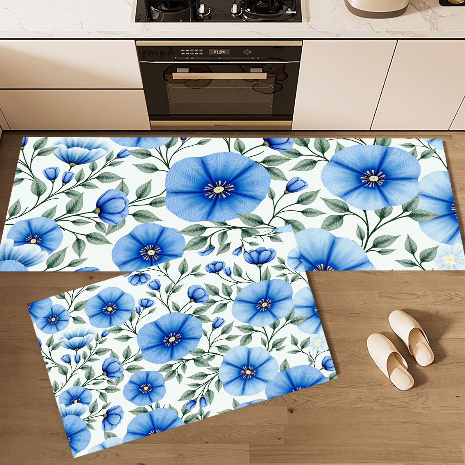 Eviter les glissades en cuisine avec le tapis antidérapant fleurs bleues