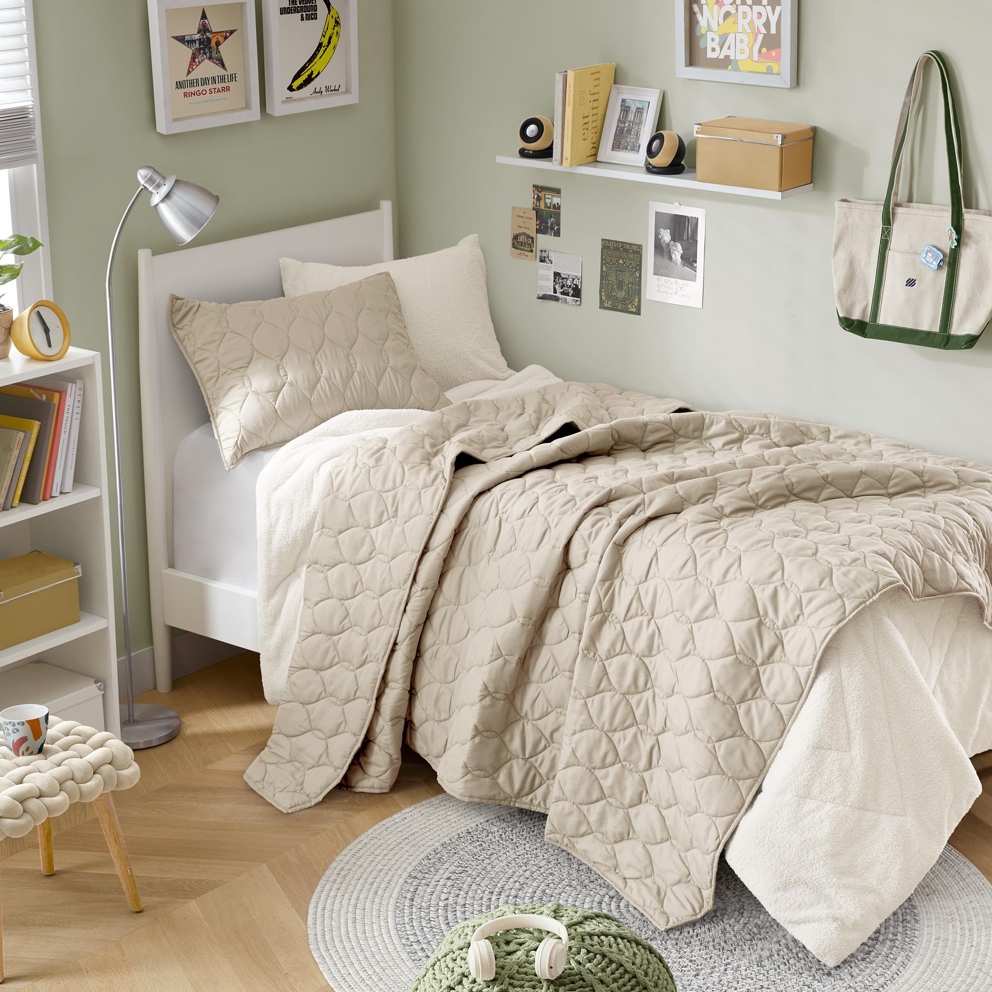 Comfort Spaces Comfort Spaces Kienna Twin Quilt Bedding Set 2 Piece, 66"x 90" Beige Ogee | Soft Cozy Lightweight Summer Twin XL Coverlet for College Dorm, Quilted Extra Layer, Modern Casual Bedroom Decor, OEKO-TEX, Beige, Quilt Twin/Twin XL(66"x90"), Ogee