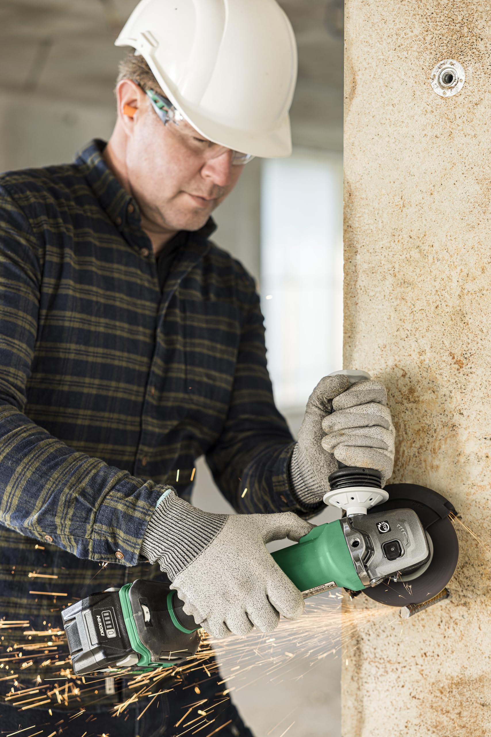 HIKOKI Akku Winkelschleifer G3613DVE (36V, Brushless Motor, Schleifscheiben Ø: 125 mm, Antriebsspindel: M14, Leerlaufdrehzahl: 3200-10000 min-1) Plus Zubehör, OHNE Akku, Ladegerät und Transportkoffer.