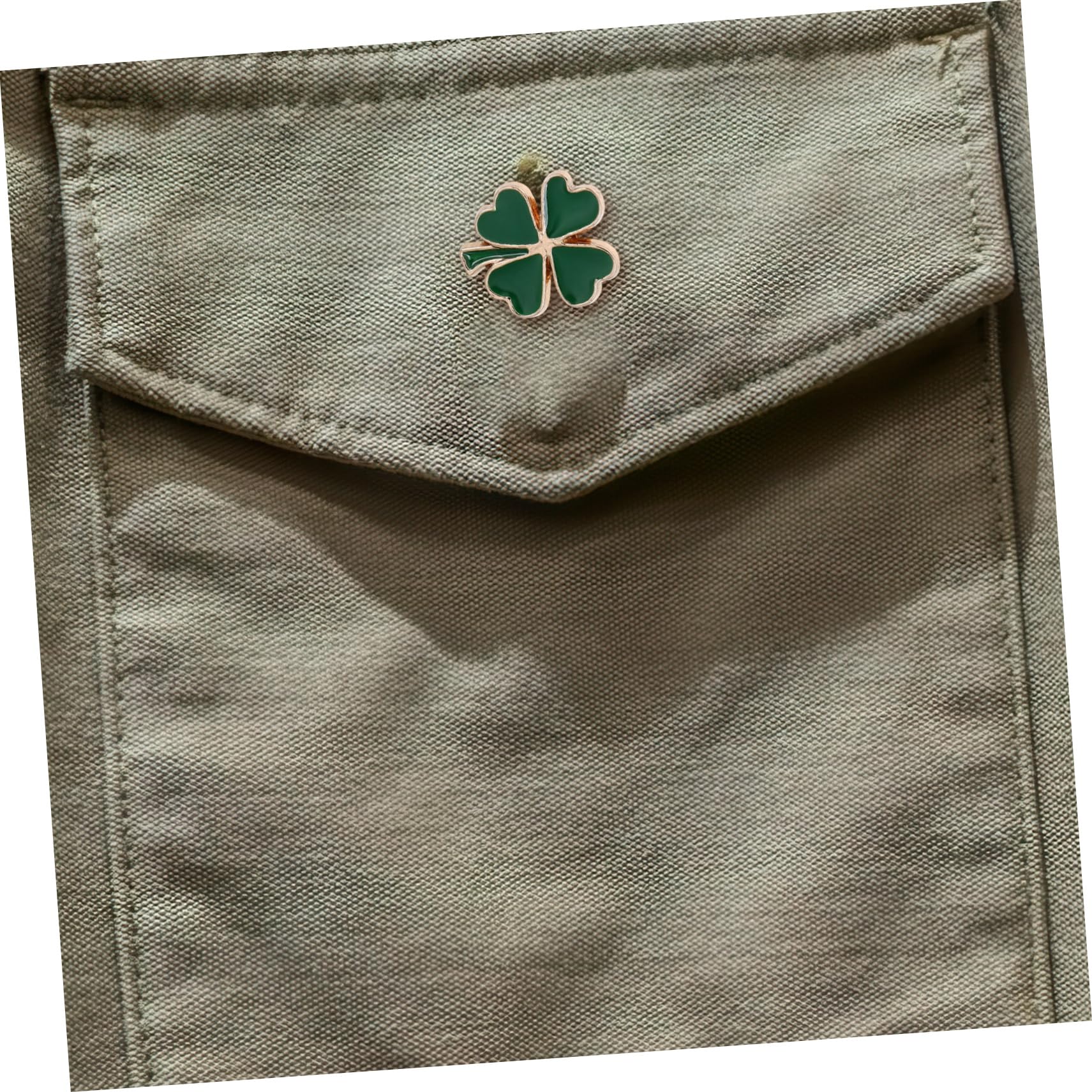 Vintage Kleeblatt Brosche Satz Emaille Anstecknadeln mit Vierblättrigem Kleeblatt Motiv Robuste Verarbeitung Grüne Party Accessoires für Damen zum St Patrick’s Day