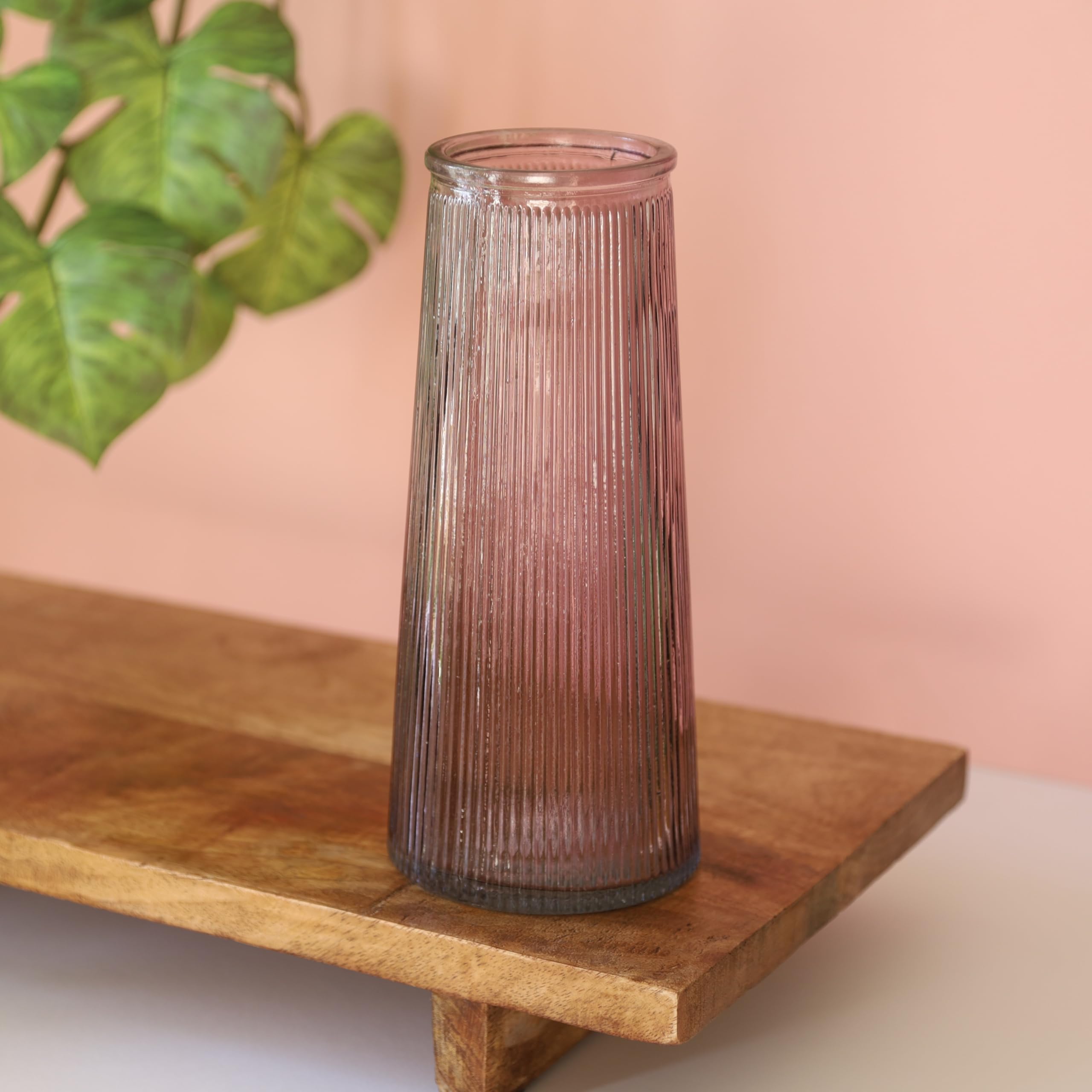 Fyne-Finds Amethyst Tall Ribbed Glass Flower Vase Rustic Home Decor 22Cm, 9Inch Cylinder Glass Planter For Centerpieces Tabletop Shelf Sitter Home Decorative Gift (Amethyst)