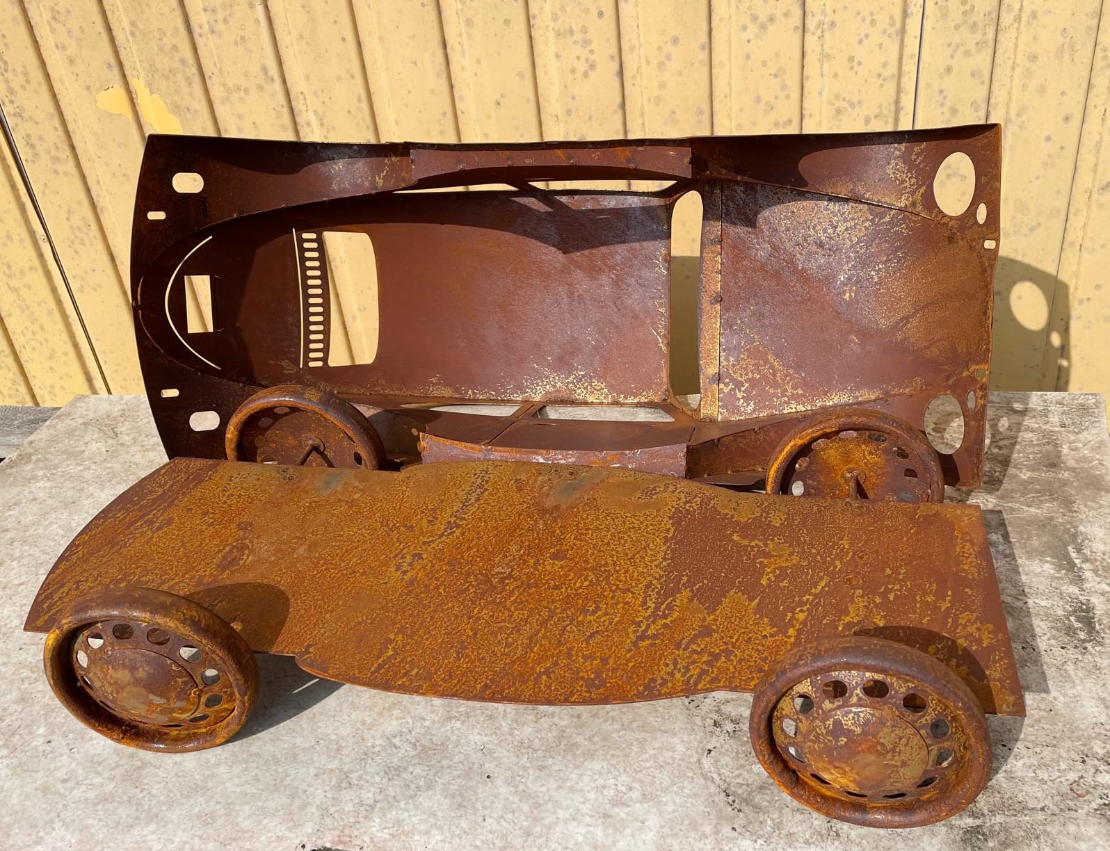 Auto Käfer zum Bepflanzen/Dekorieren 70x30x29cm Edelrost Gartendeko Rost Metall Kult Oldtimer von Steinfigurenwelt