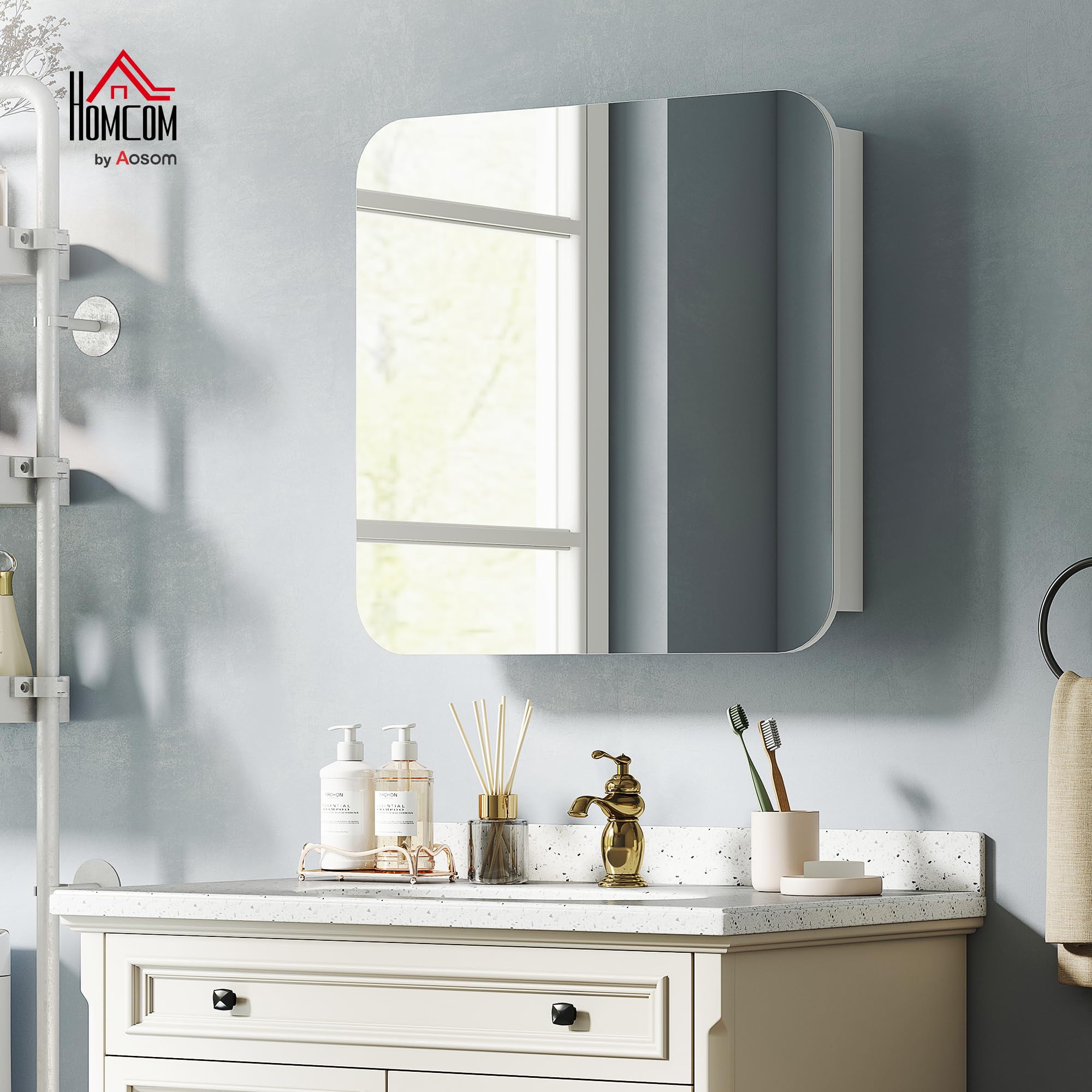 HOMCOM Armario de Baño con Espejo, Diseño con Bordes Curvados, Armario de Pared, Mueble de Baño Colgar, 2 Puertas, Estantes Ajustables, 68x13x66 cm, Blanco