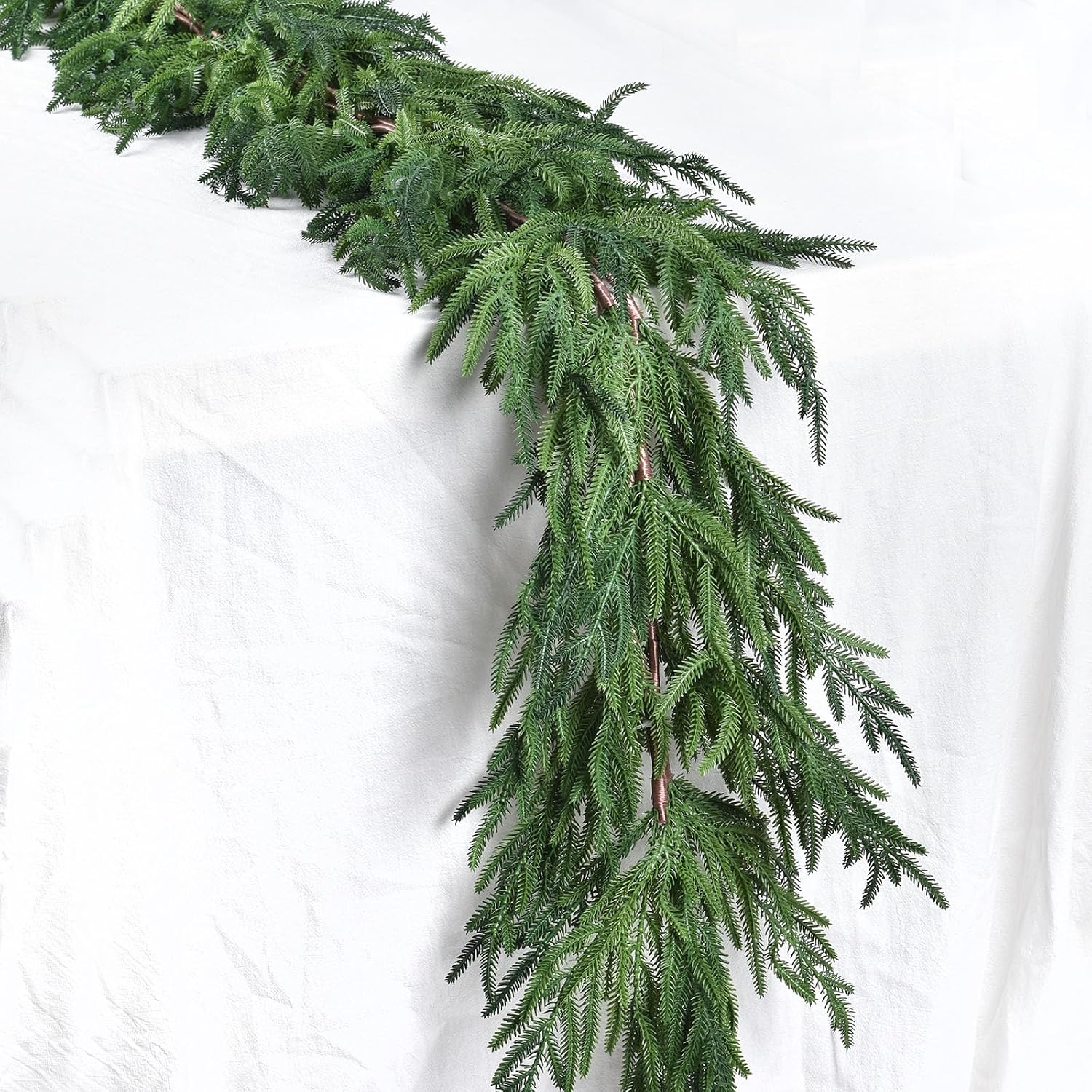 DearHouse Norfolk Pine Garland Christmas Decoration, Artificial Greenery Garland Norfolk Pine Leaves for Holiday Season Mantel Fireplace Table Runner Centerpiece (9 feet)