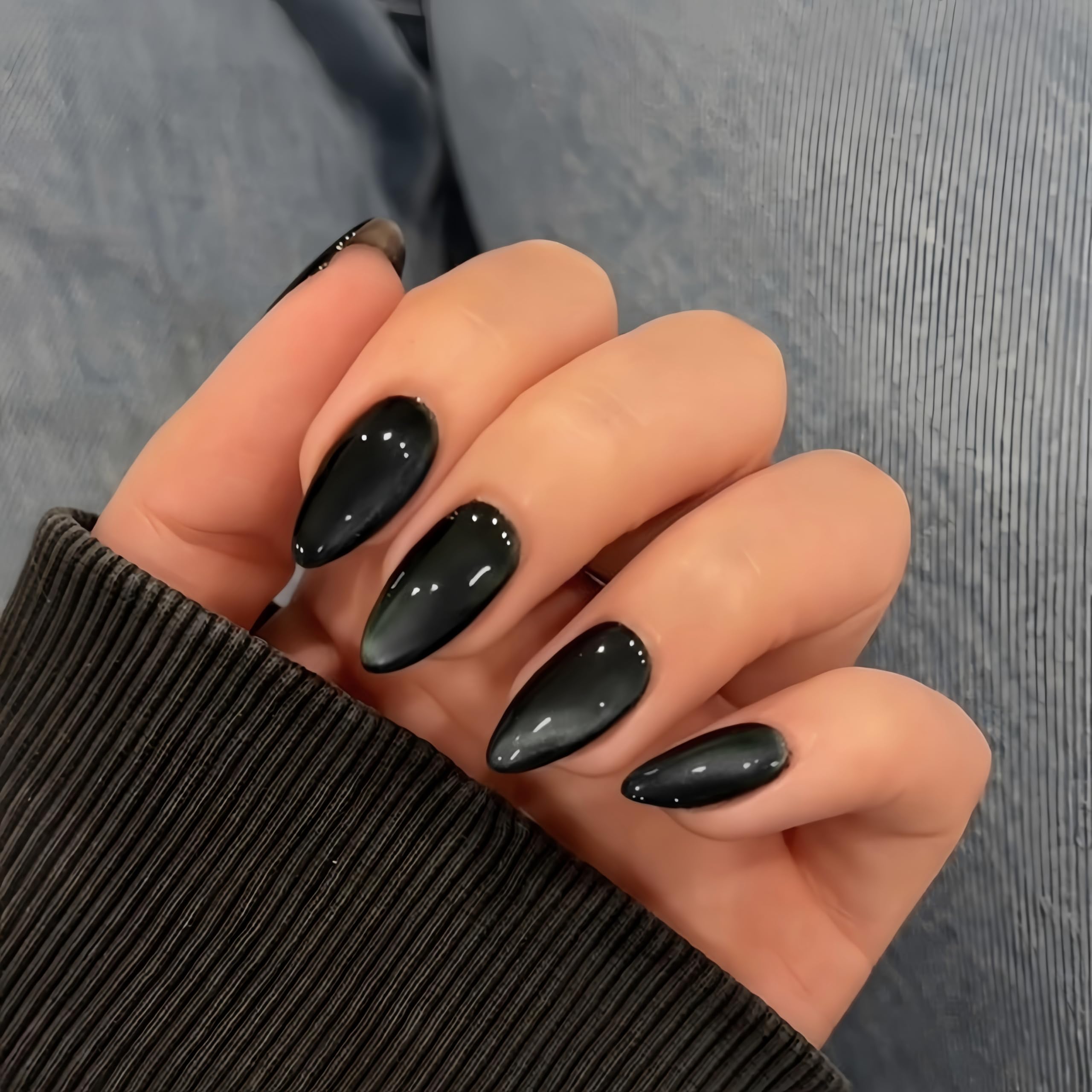 KQueenest Cat Eye Press on Nails Almond Medium, Glazed Glitter Black False Nails Medium