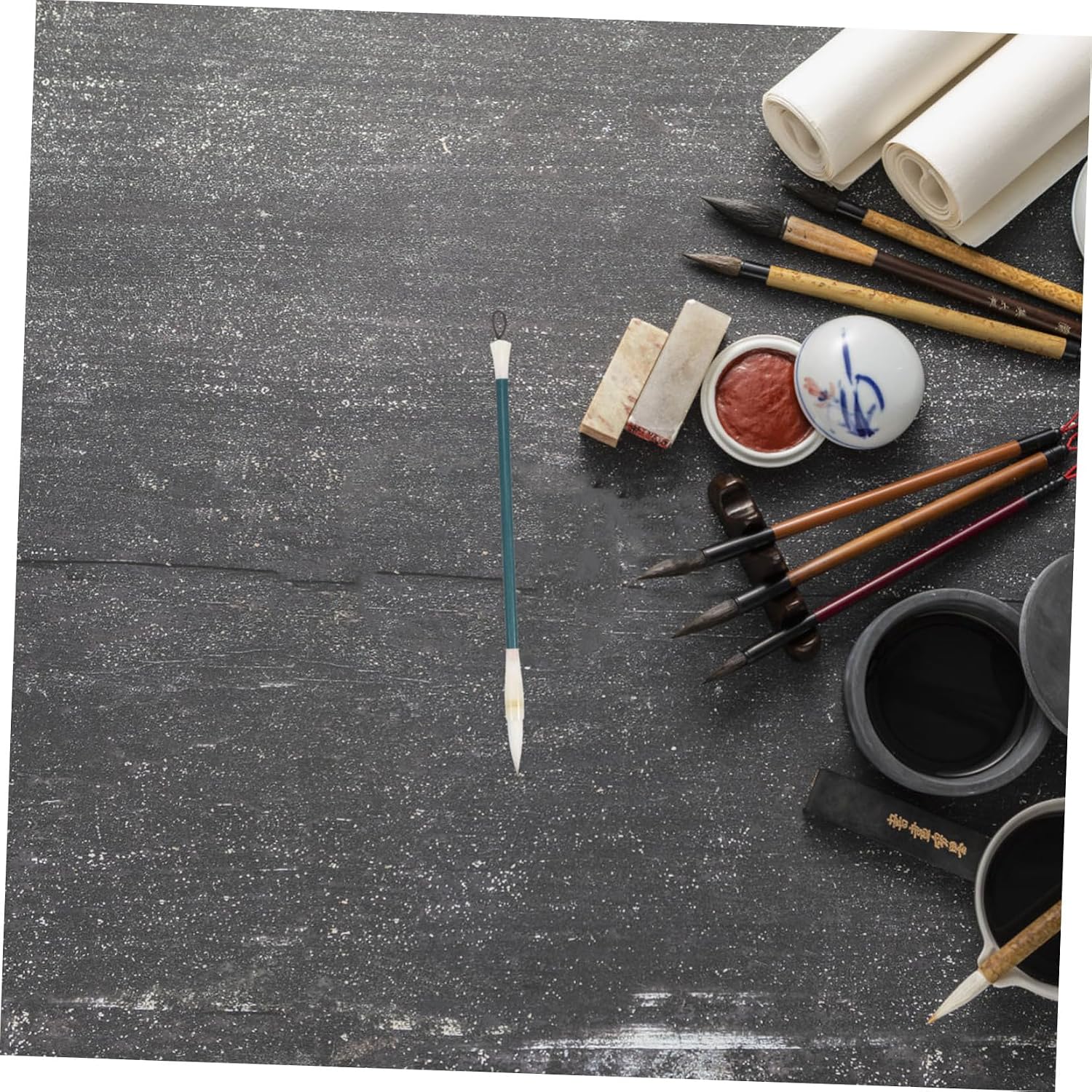 Sumi Brush Pen for Chinese Calligraphy Traditional Writing Brush with High Ink Absorption Ergonomic Handle for Comfortable Grip Calligraphy Painting and Artwork