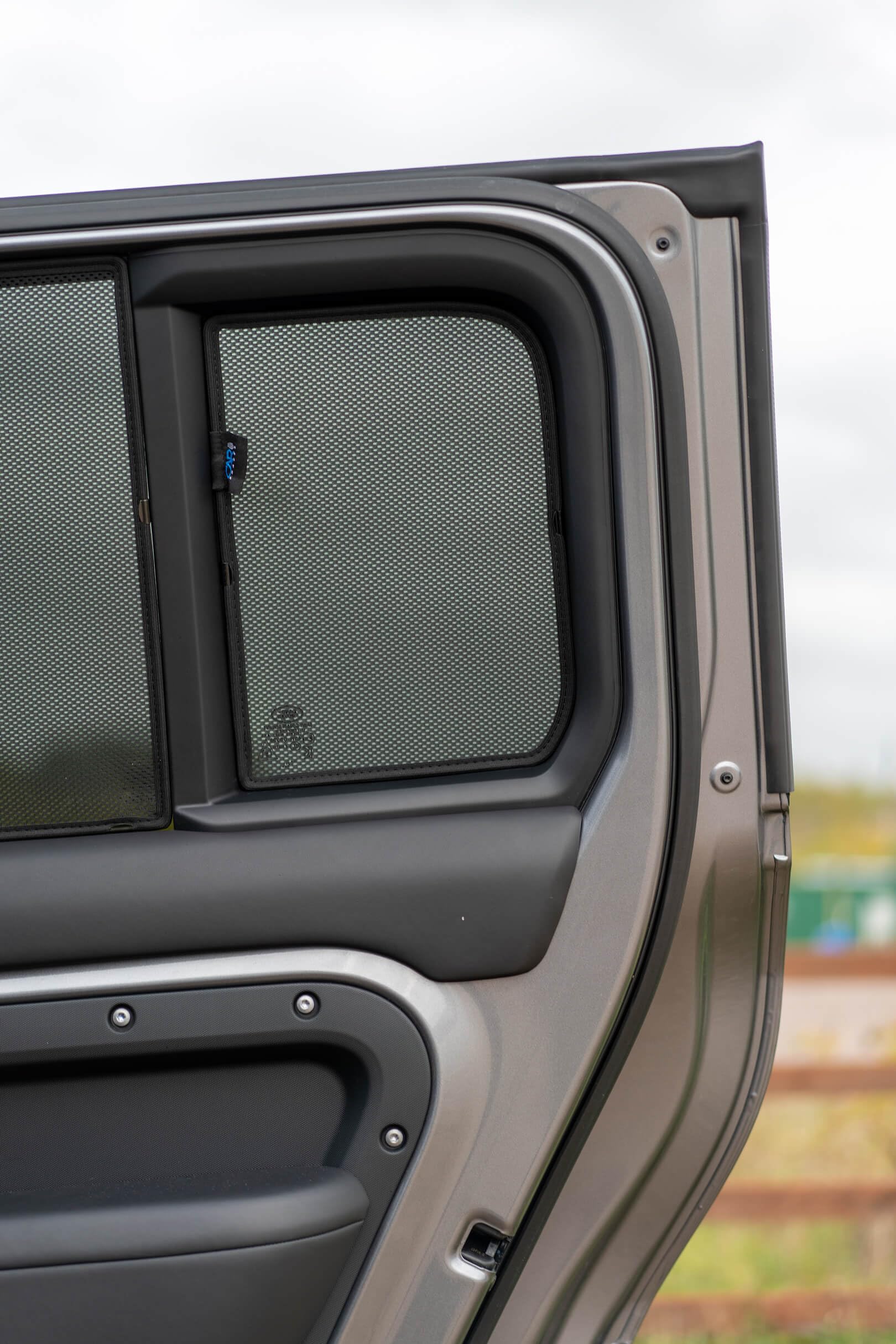 CAR SHADES Set Compatibile con Land Rover Defender D110 5-Porte 2020- (12-Parti) Tendine Parasole su Misura