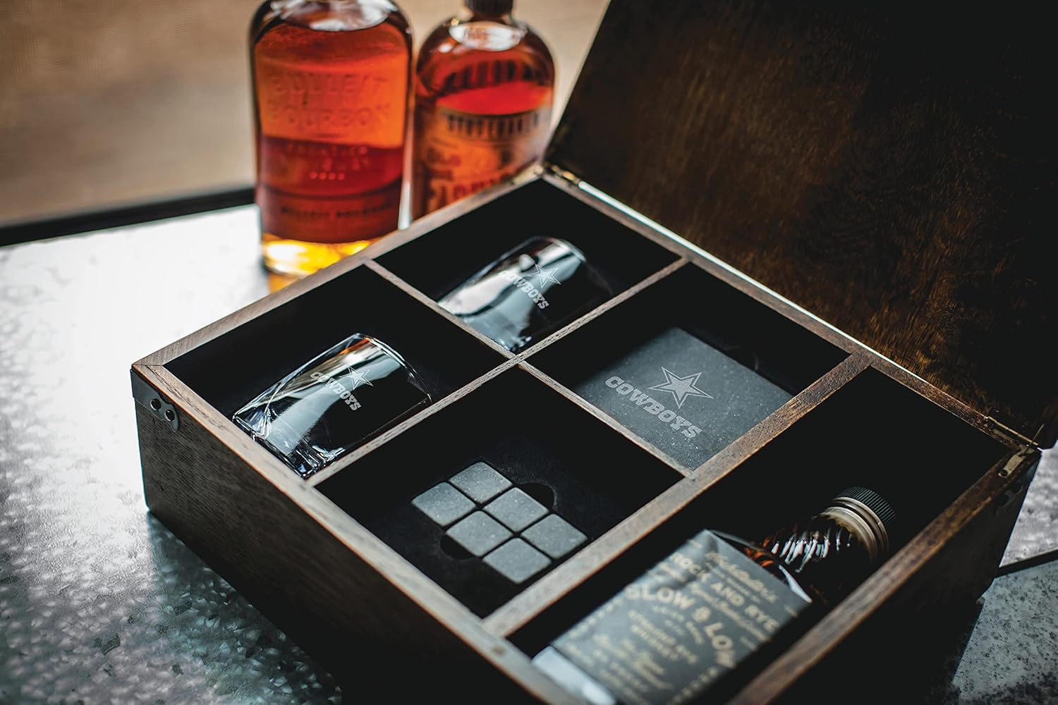 Picnic TIME NFL Whiskey Box Gift Set, Whiskey Glasses Set of 2, Whiskey Stones Gift Set