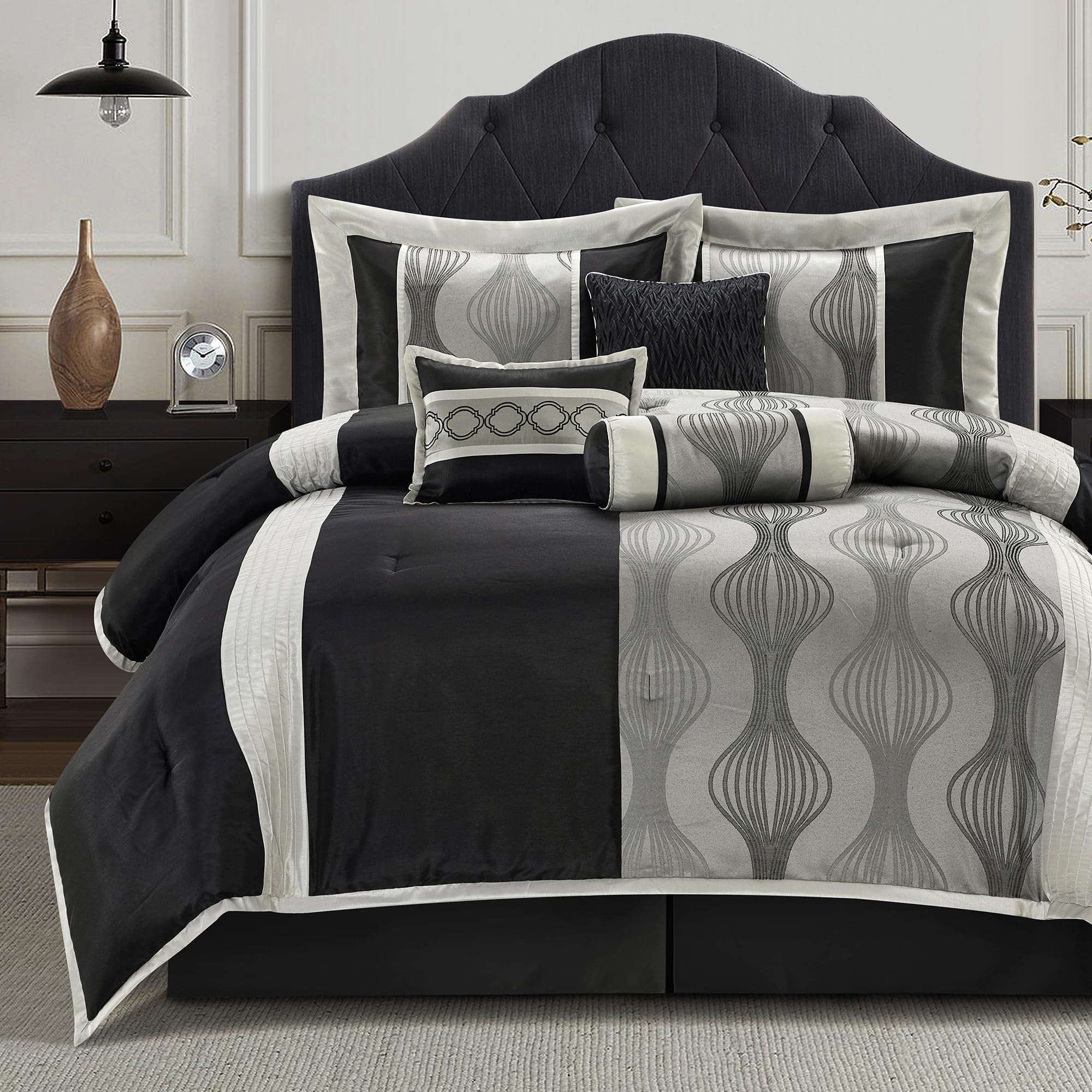 LANCO MODERN LIFESTYLE King Comforter Set, Black Silver, 7 Pieces Bed in a Bag, Ultra Soft Jacquard with Solid Piecework, Luxury Bed Set with Comforters, Bed Skirt, Pillow Shams and Decorative Pillows