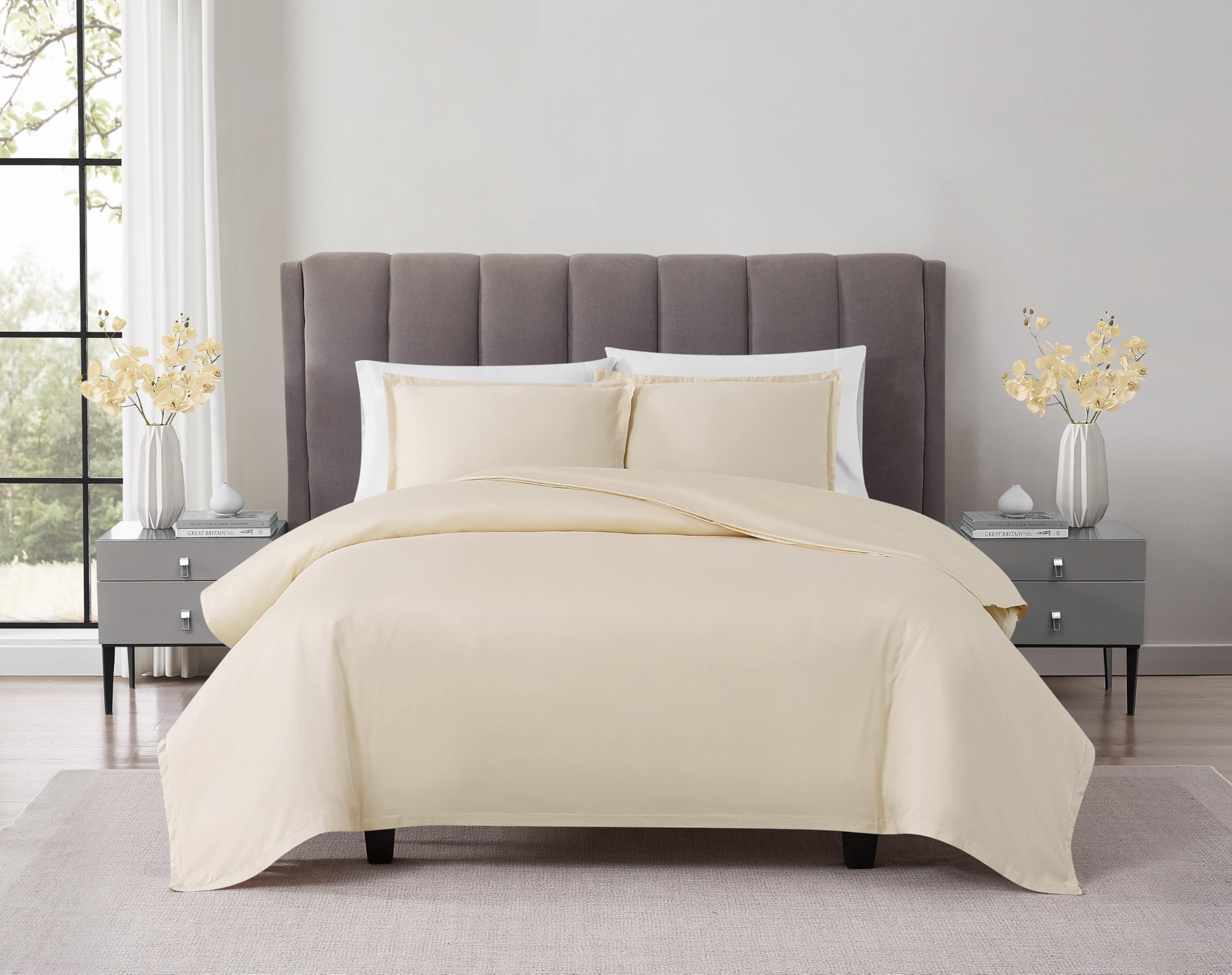 Parure de lit 3 pièces Badgley Mischka marron clair pour sublimer votre chambre king size