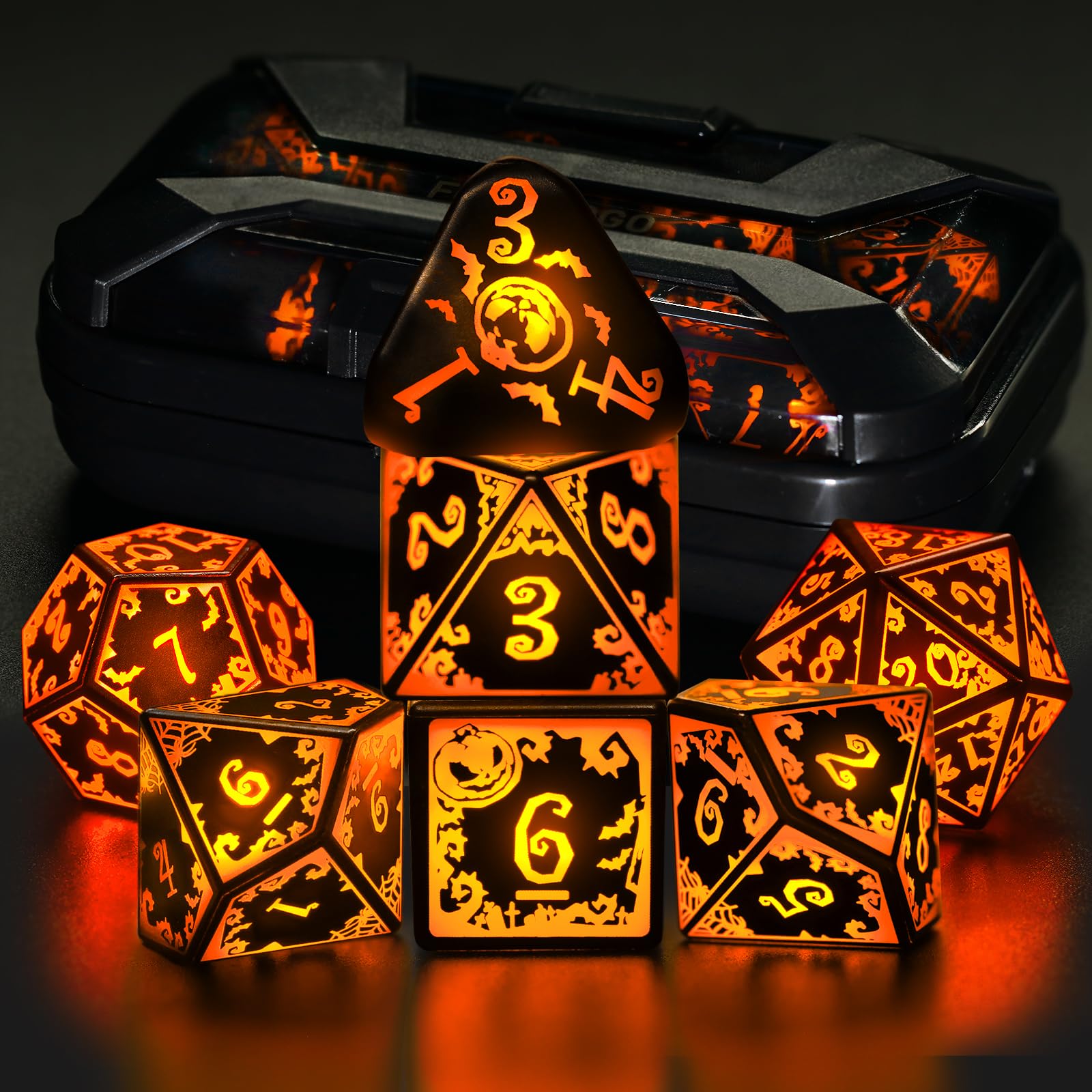 FONVGOGO Juego de dados DND con luz LED, recargables, poliédricos, con estuche de carga para juegos de mesa de Dungeons and Dragons (Pumpkin Orange)