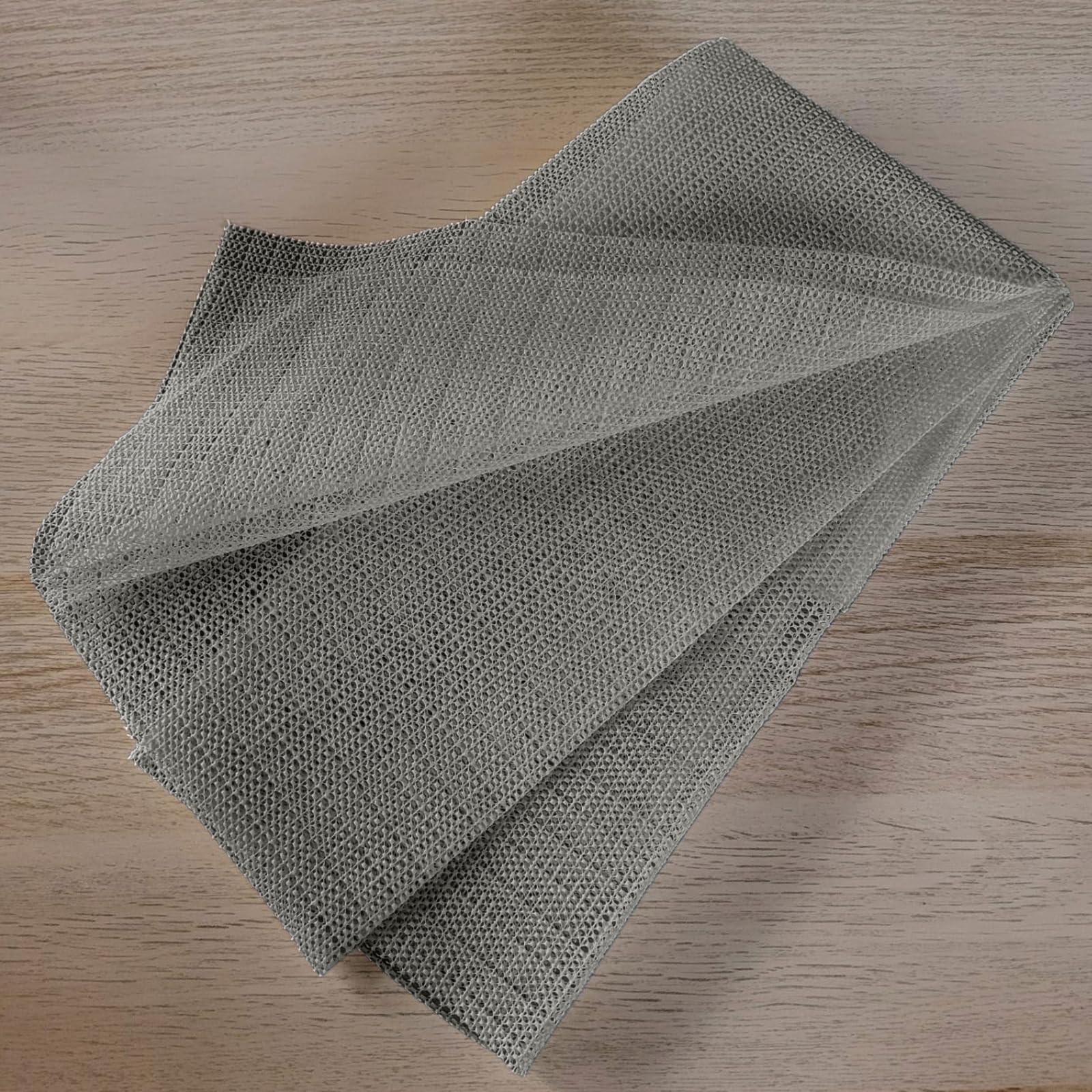 Sottotappeto Antiscivolo 210 x 230 cm Riutilizzabile, Inodore, Tagliabile, Lavabile e Personalizzabile Nelle Dimensioni, Antiscivolo per Moquette, Tappetino Antiscivolos Perr Moquette, Grigio