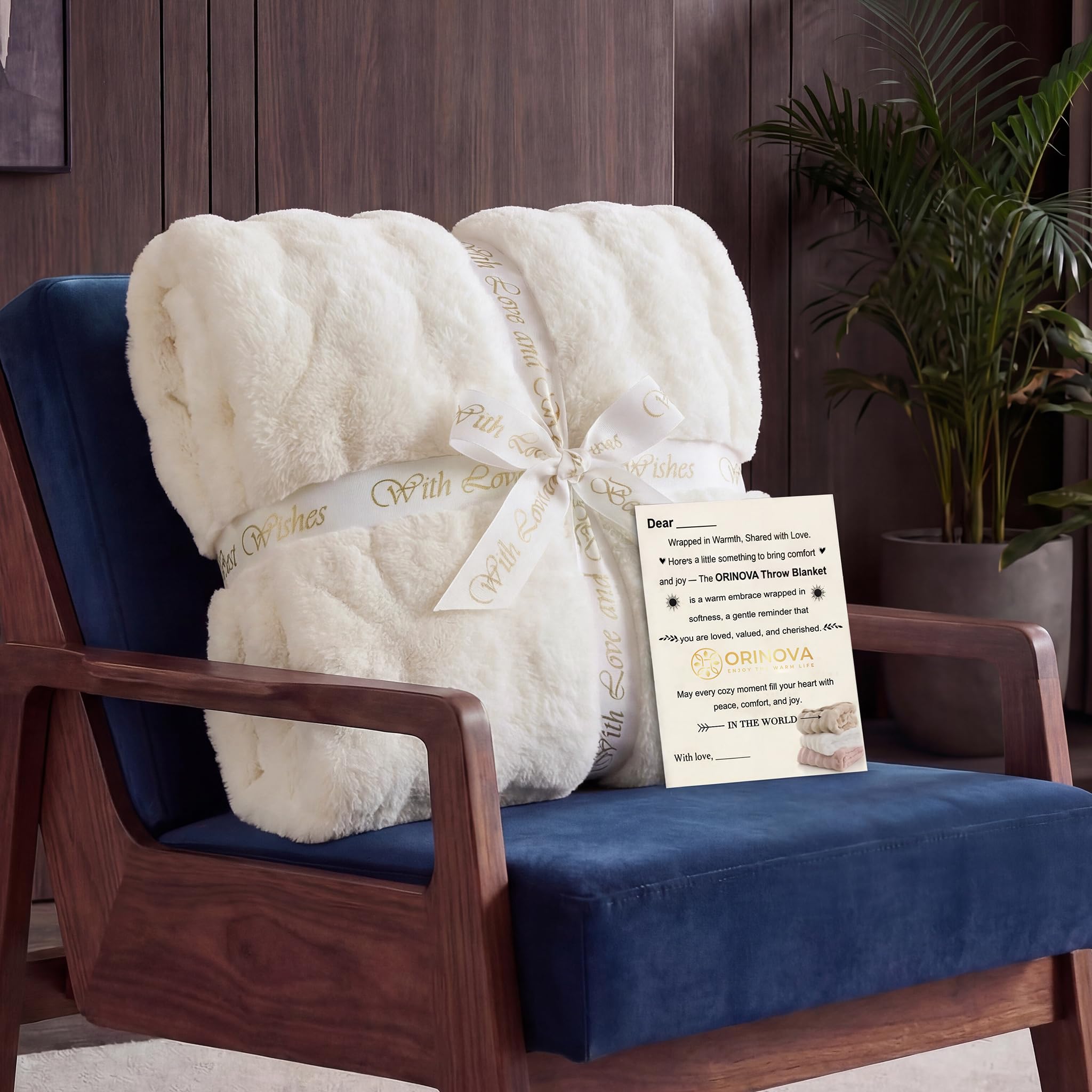 ORINOVA Flauschige Decke Beige 130x150 cm Kunstfell Kuscheldecke Flauschig Felldecke Warm Decken Plüschdecke Sofadecke Kuschelig Wohndecke Bett Fleecedecke