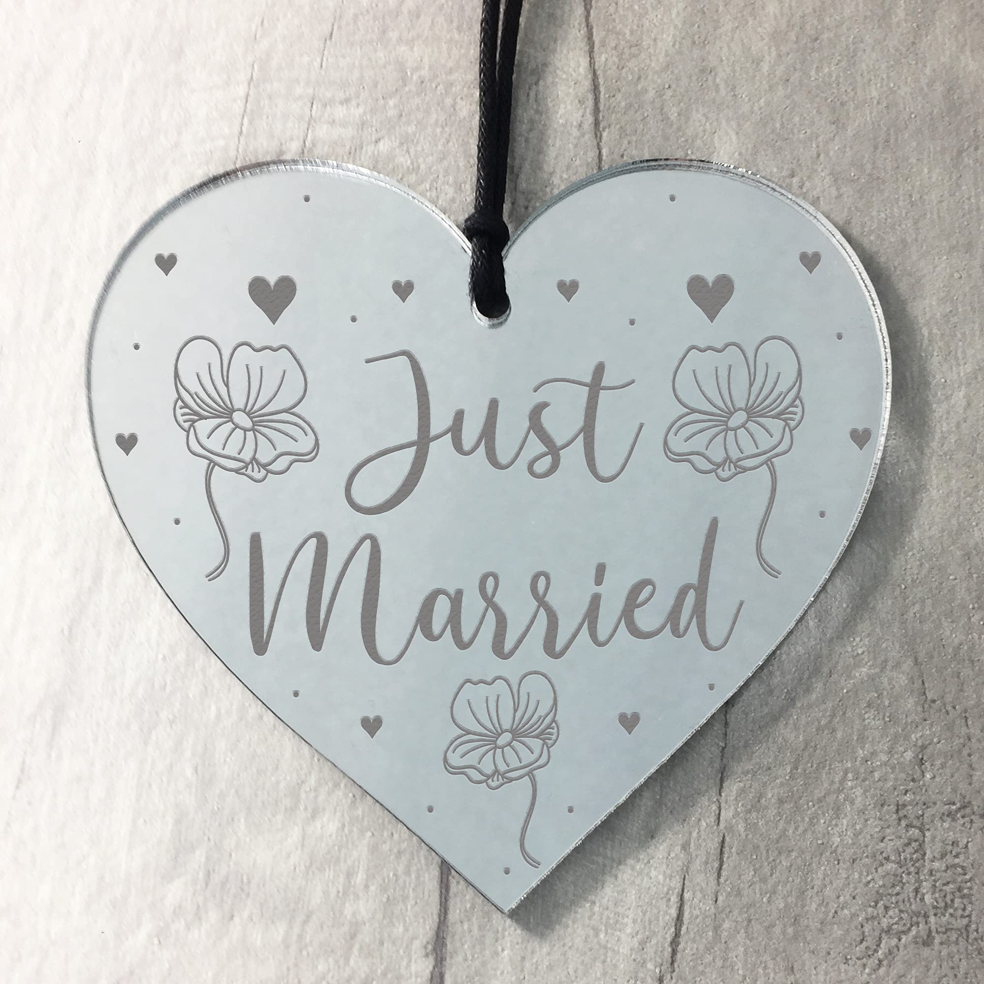 RED OCEAN Handmade Wedding Sign Hanging Heart Just Married Acrylic Heart Husband Wife Gift