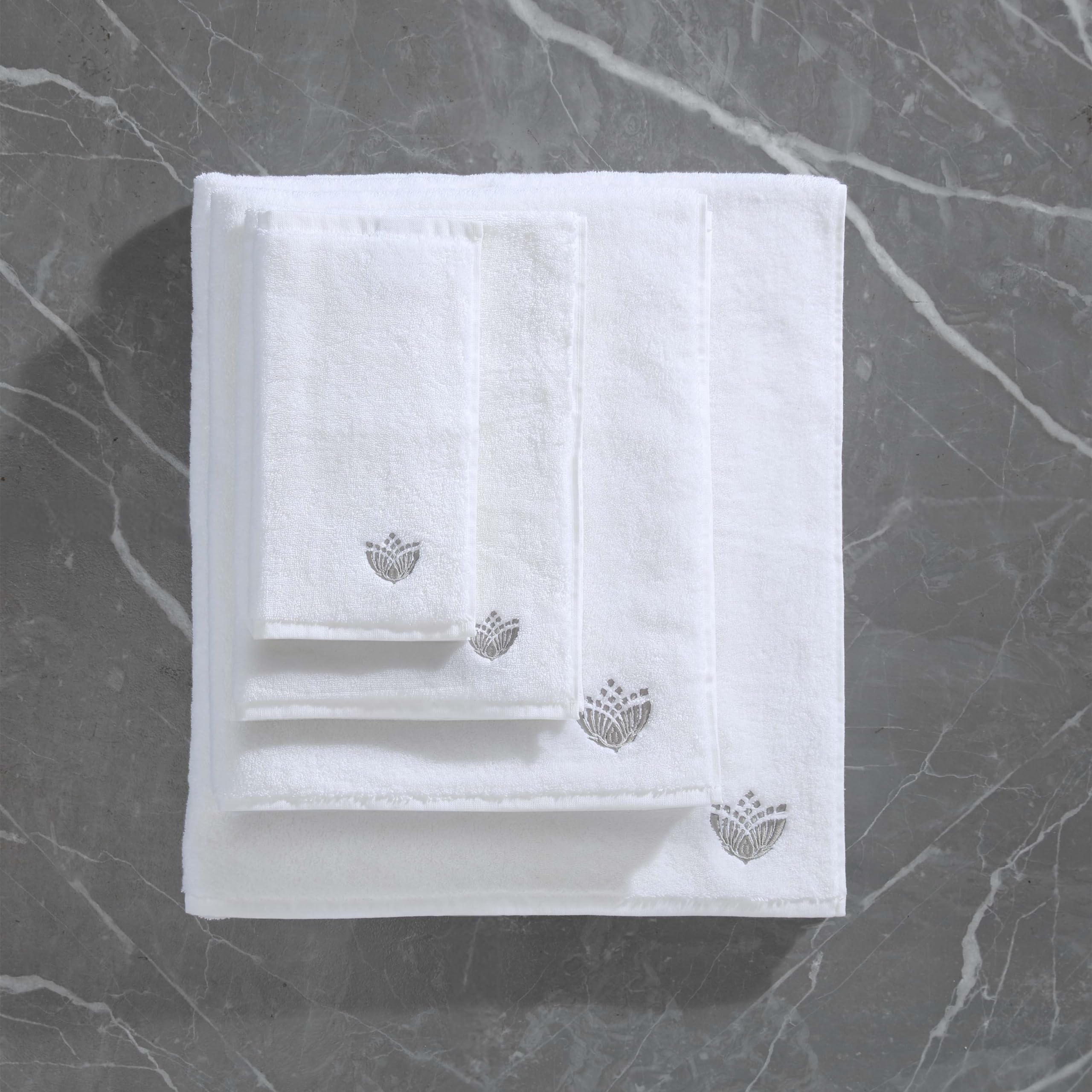 Pure Parima Superior Egyptian Cotton Towels, Towels for Bathroom, Luxury Plush Bathroom Essentials, Ultra Thick, Spa, Shower, Guest Bath, Apartment, Home (Bath Sheet)