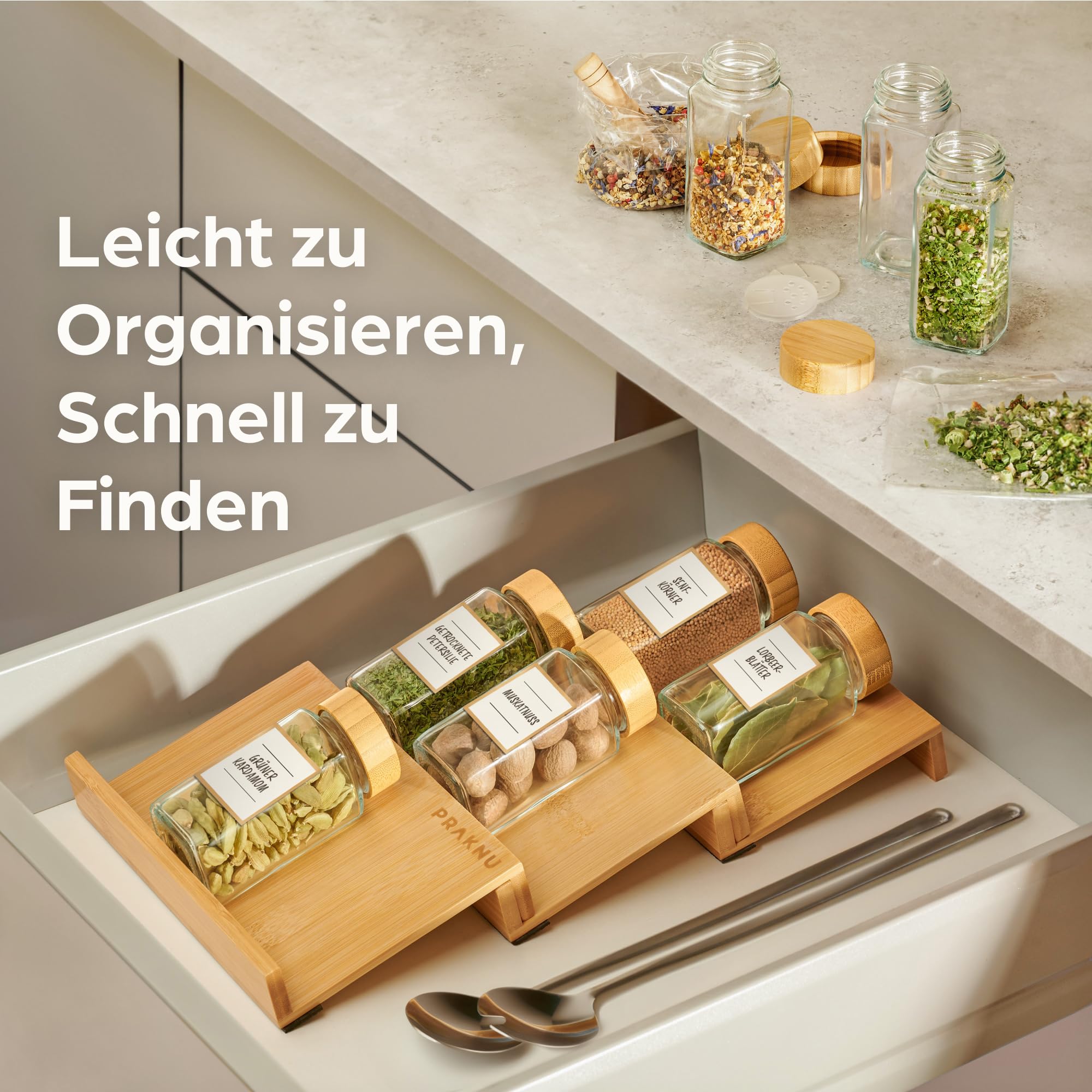 Praknu Gewürzgläser Eckig Set mit Bambusdeckel 12 x 120ml - Mit Etiketten & Streueinsatz - Luftdicht - Einfache Reinigung - Platzsparende Gewürzbehälter Glas - Gewürz Organizer leer für Schublade