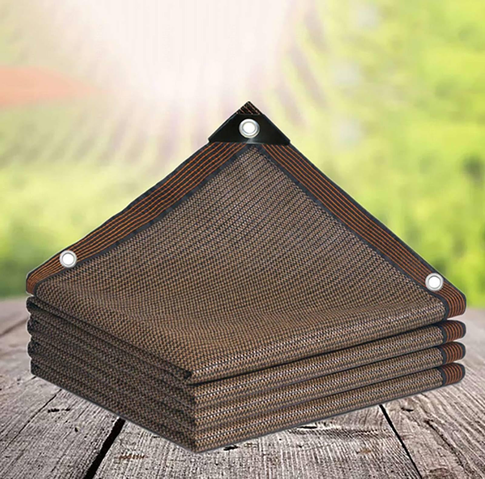 Plantes et jardin protégés par le voile rectangulaire multifonctionnel