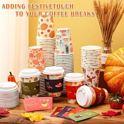 Miniatura 8 de Lallisa Paquete de 100 tazas de café desechables de otoño de 12 onzas, tazas de café de papel de Acción de Gracias con tapas de cúpula y mangas,