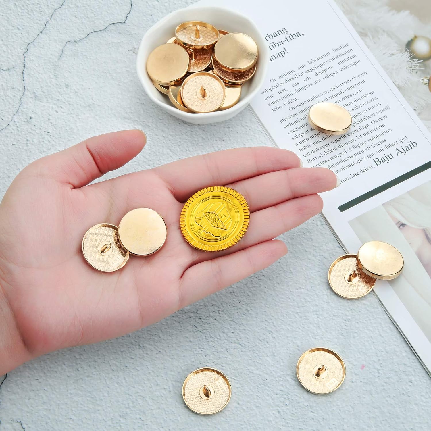 30 Pieces Metal Flat Button Alloy Shank Button Round Shaped Sewing Button Metal Button for Women Suit Woolen Coat Shirt Trousers Sewing Crafts (Gold,25 mm)