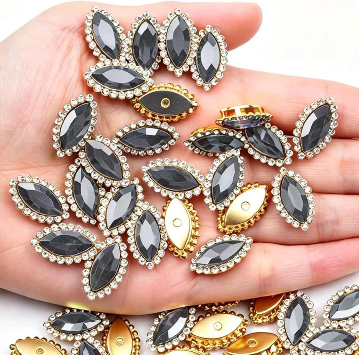 30 Pcs 7 * 15mm Horse Eye Sew On Rhinestones Metal Base Flatback Crystal Glass Diamond Rhinestones for Dress, Bag, Clothes, Dance Costume, Shoes, Garment (05 Red)