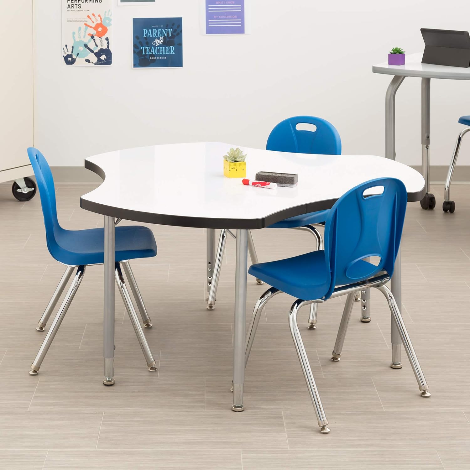 Structure Series School Chair (14" Seat Height), Brilliant Blue - Pack of 4 : Office Products