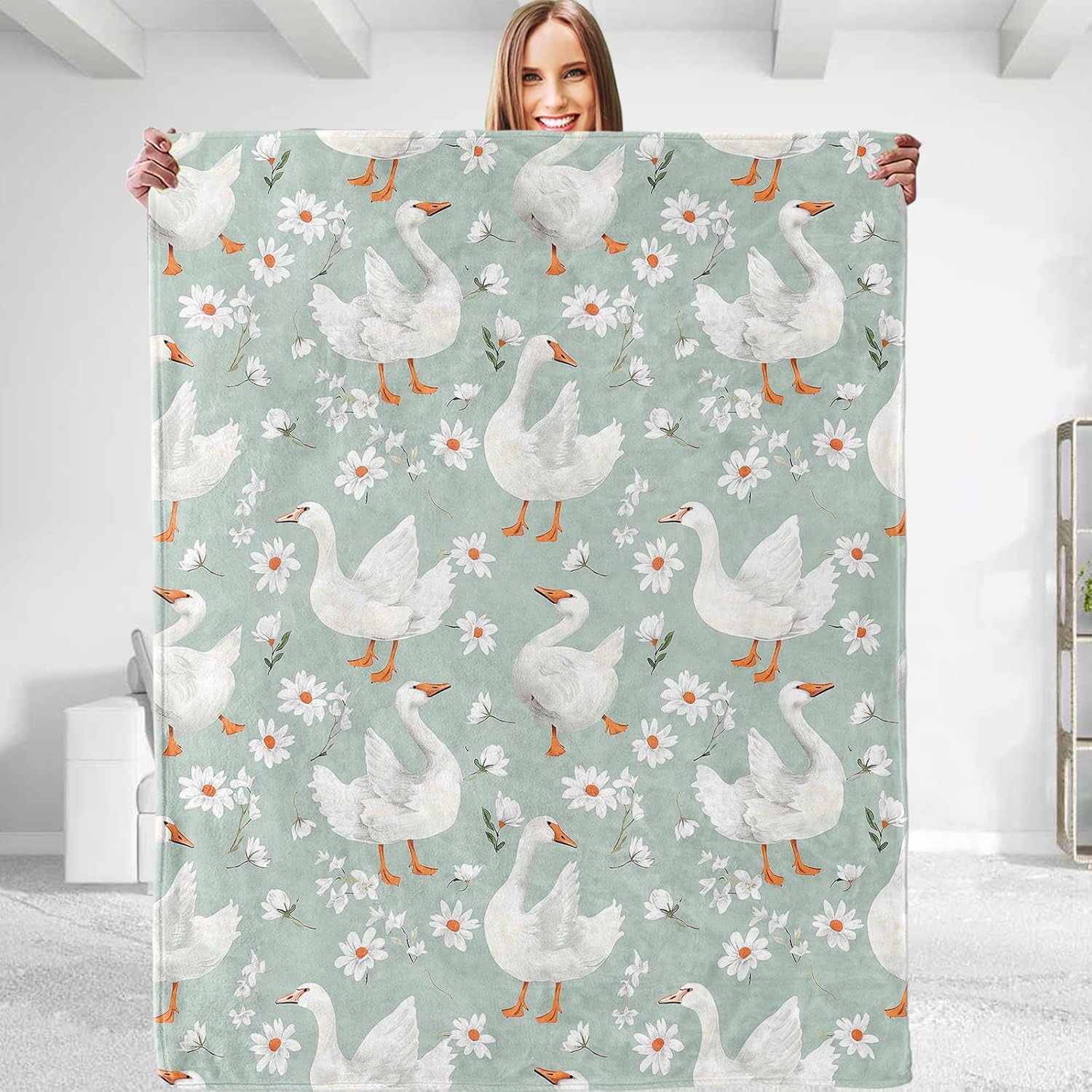 Aesthetic Duck Throw Blanket - Plush, Soft, Cozy Lightweight Flannel Blanket, Warm and Fuzzy - Perfect for Women & Men, Ideal for Couch, Bed, Travel, Office, and Outdoor 50"x60"