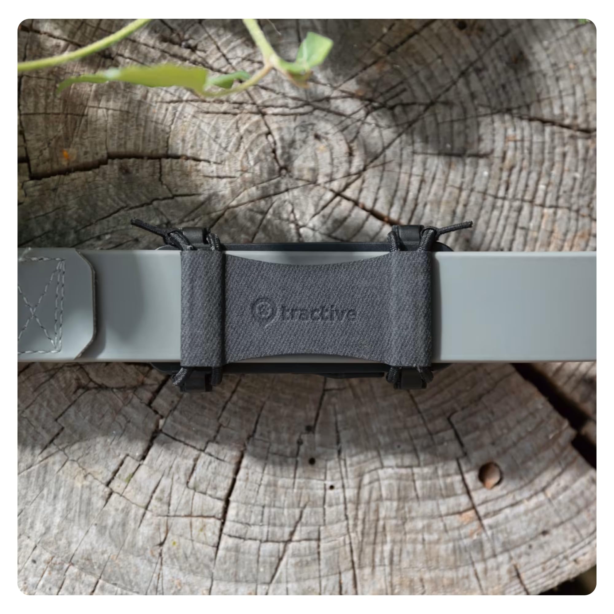 Tractive - 2 clip in tessuto per il GPS per cani Tractive DOG 6 (nero) - formato grande (L)