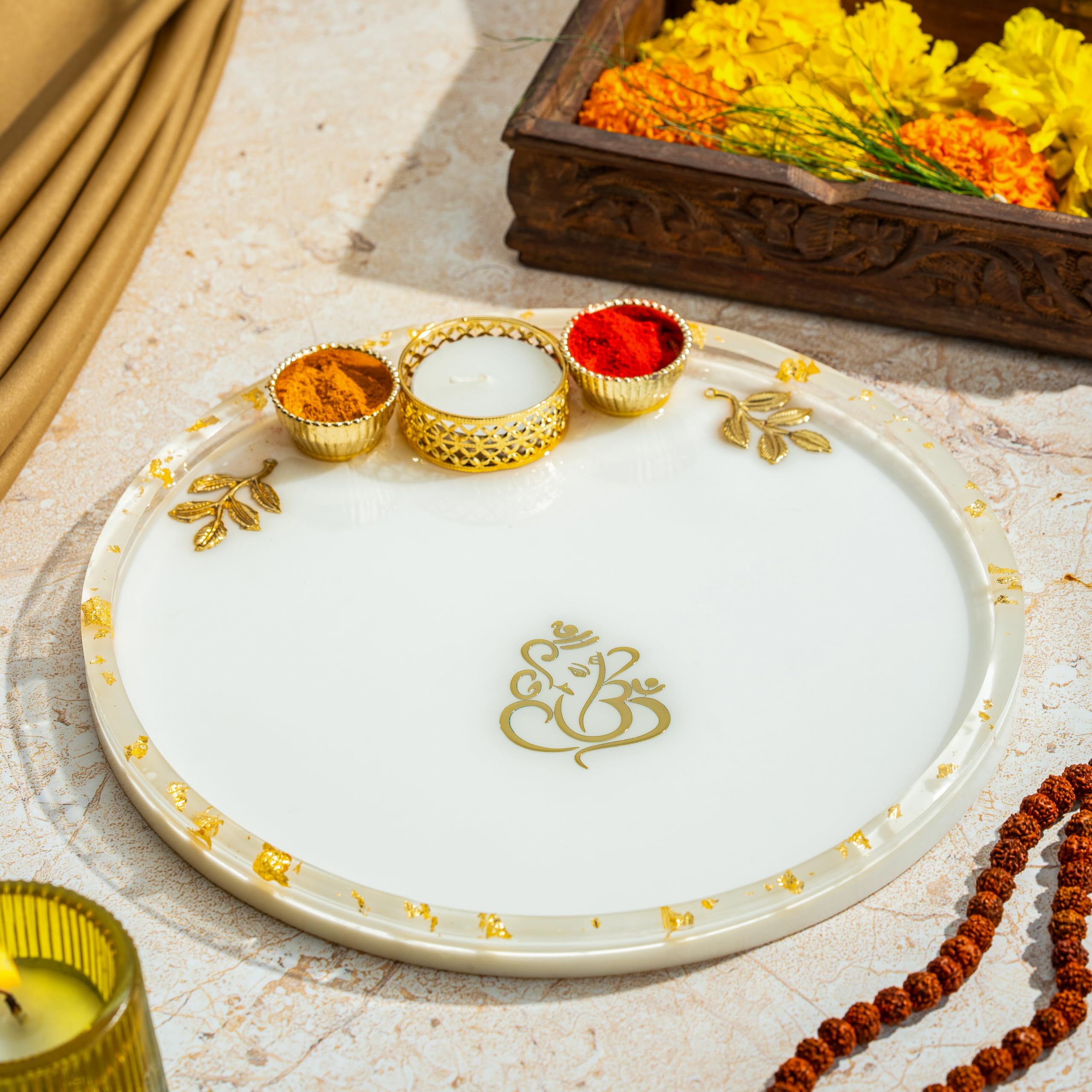 ITZYL Handcrafted Resin Ganesh Puja Thali with Gold Flakes and Metallic Gold Sticker – Decorative Thali for Diwali, Ganesh Chaturthi, Gifts & Daily Puja | 8" (White)