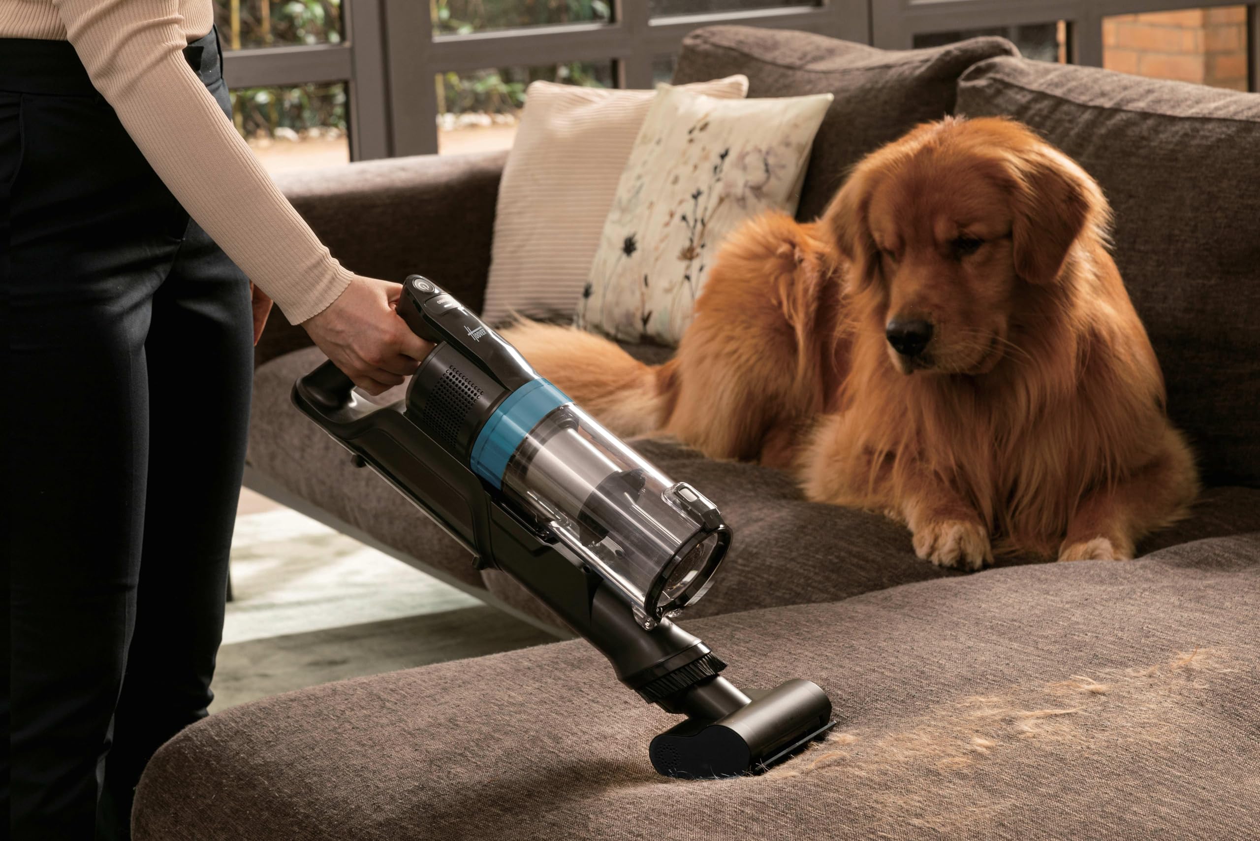Hoover Bezprzewodowy odkurzacz HF1 Plus z elastyczną rurką, tryb turbo, uniwersalna dysza podłogowa z technologią Anti-Twist, 45 min. Czas pracy, funkcja parkowania, mini dysza turbo do sierści