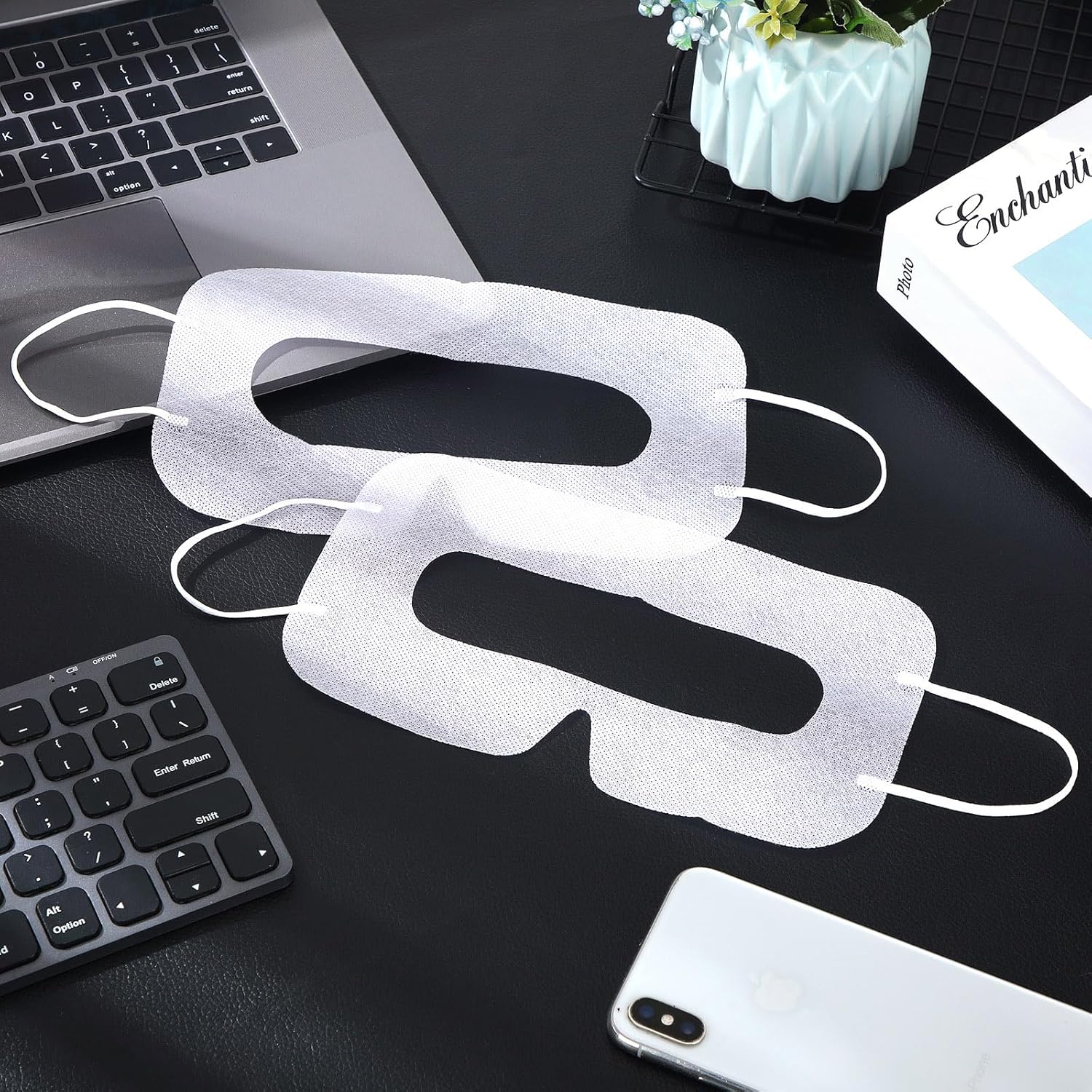 Treela 200 Pcs Disposable VR Face Mask Breathable Cover for VR Nonwoven Fabric Sanitary Eye Mask, Eye Cover Pad(White)