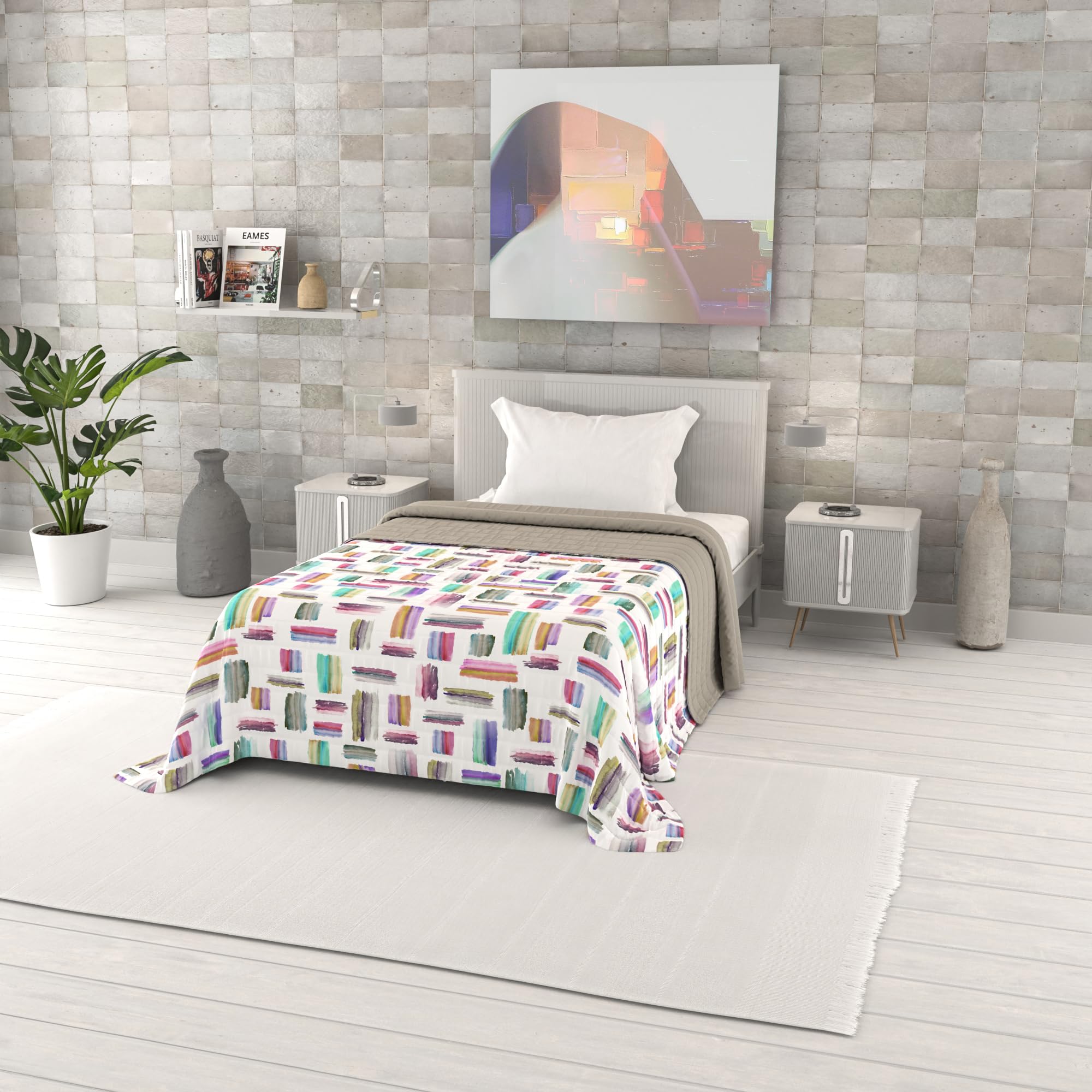 Italian Bed Linen Fantasy Microfibre Summer Quilt 220 x 270 cm, Multicolour