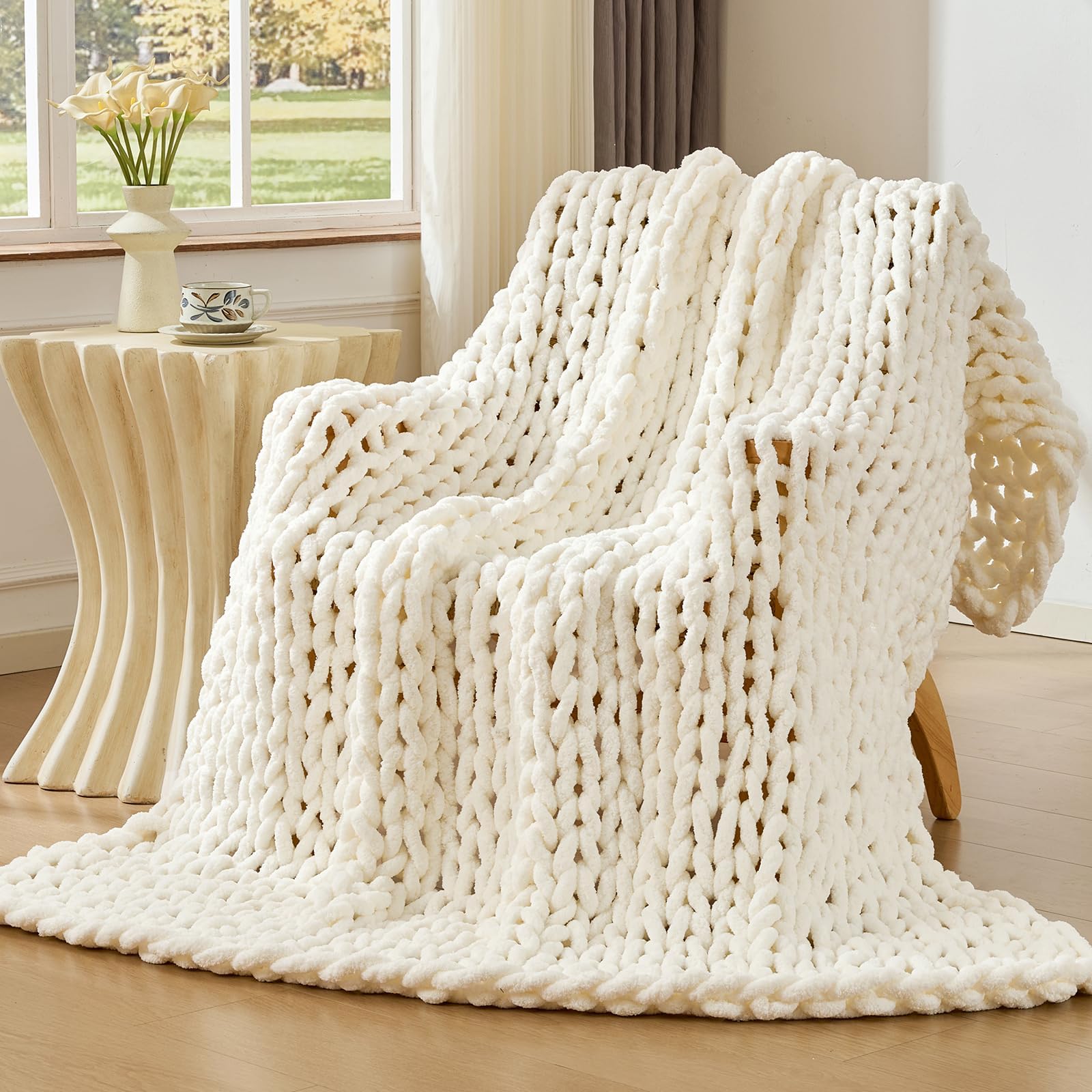 Bigacogo Chunky Knit Blanket Throw 40"x60", 100% Hand Knitted Chenille Throw Blanket, Soft Thick Yarn Cable Knit Blanket, Cute Rope Knot Crochet Throw Blankets for Couch Bed Sofa (Ivory)