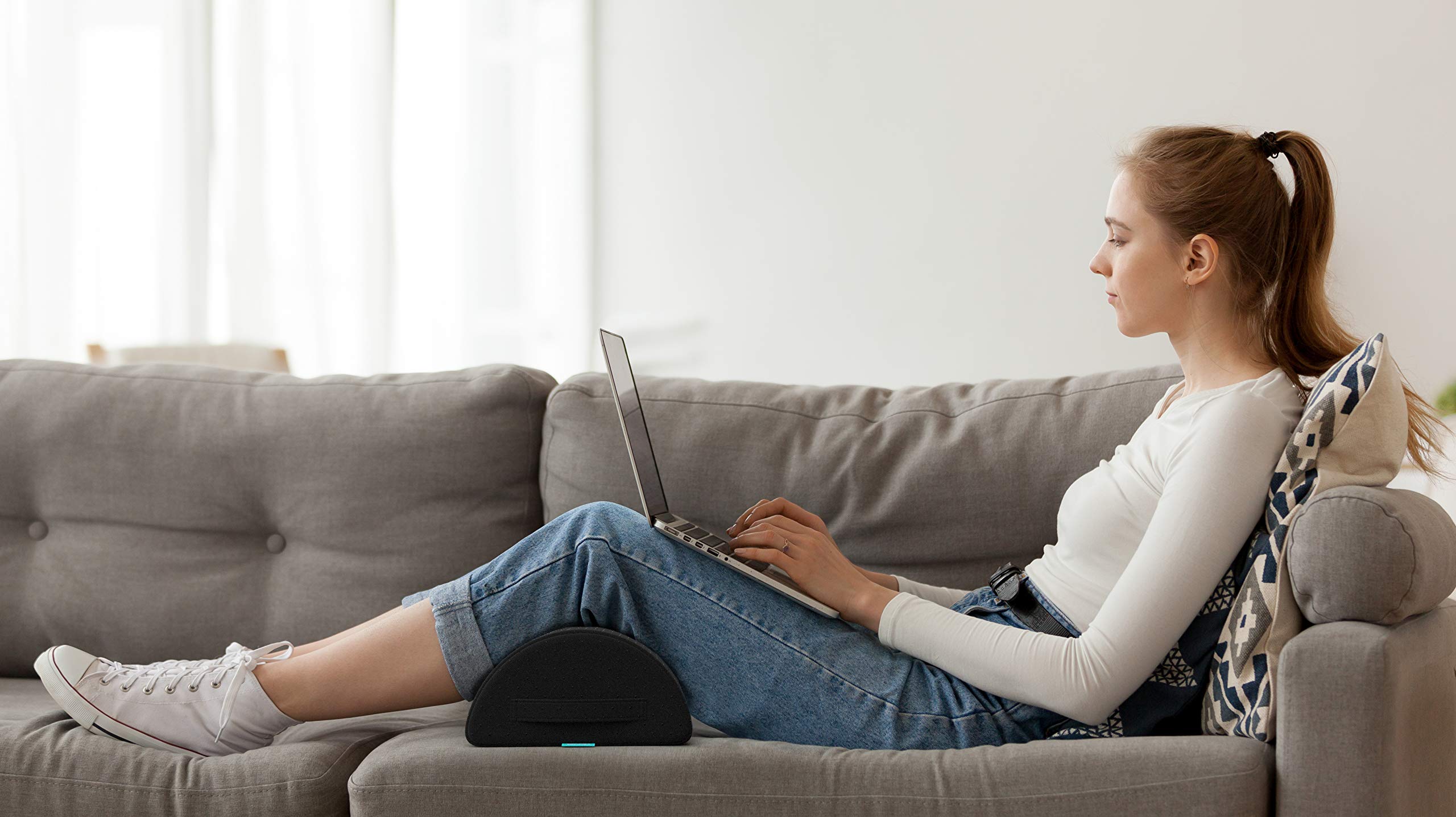 bonmedico Poggiapiedi Ergonomico Regolabile per Ufficio e Casa | Altezza regolabile, Memory Foam confortevole, base antiscivolo, ideale per lavoro, studio e gaming prolungato