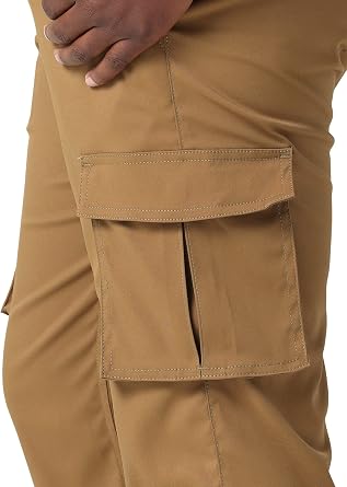Lee Men's Extreme Motion Synthetic Cargo Straight Fit Pant