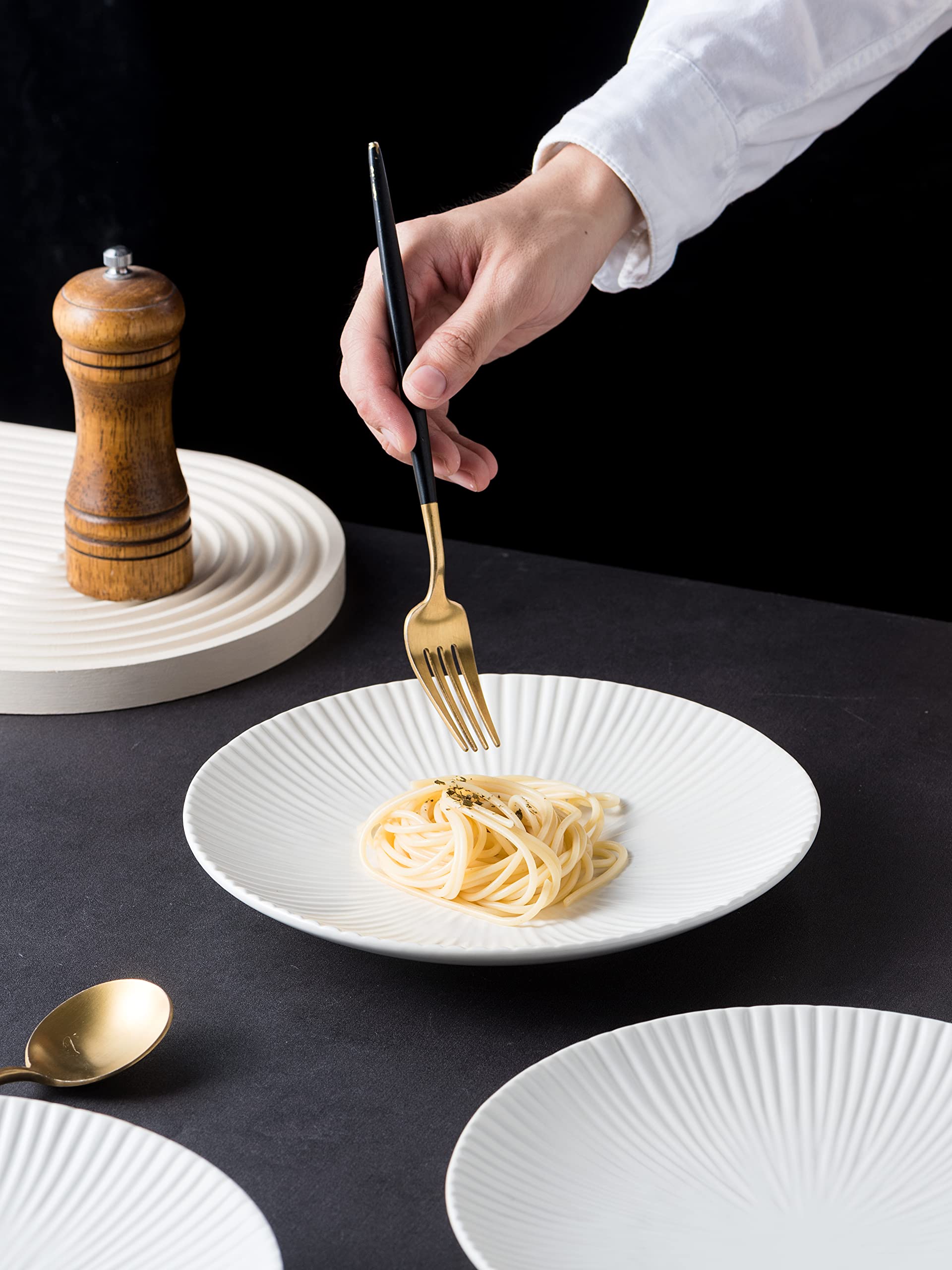 Greentainer Set di 4 piatti piani da 22,3 cm, in polipropilene, moderni e sani, piatti per pizza, piatti da torta, indistruttibili per insalata, dessert, colazione, forno a microonde e lavastoviglie