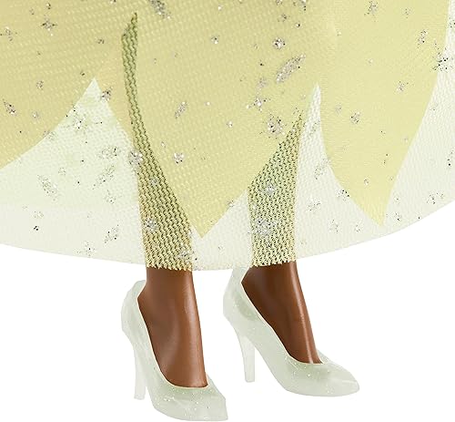 Miniatura 4 de Mattel Juguetes de princesa Disney, muñeca Tiana coleccionista que celebra los 100 años de maravilla de Disney, inspirada en la película La princesa