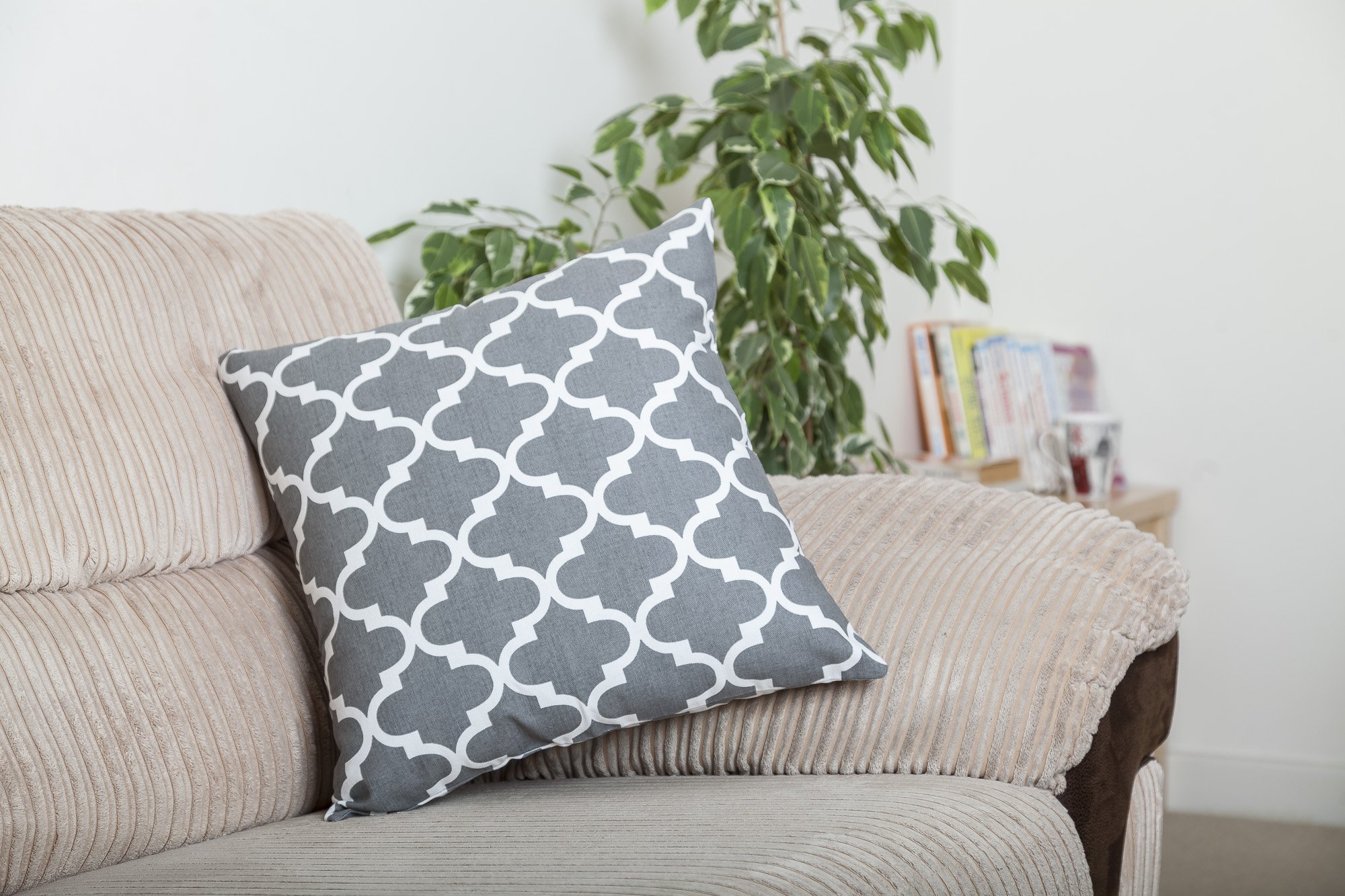 TreeWool - 2 Pezzi - Trellis Accent Decorativi Fodere per Cuscini in Cotone (50 x 50 cm, Grigio Grafite)