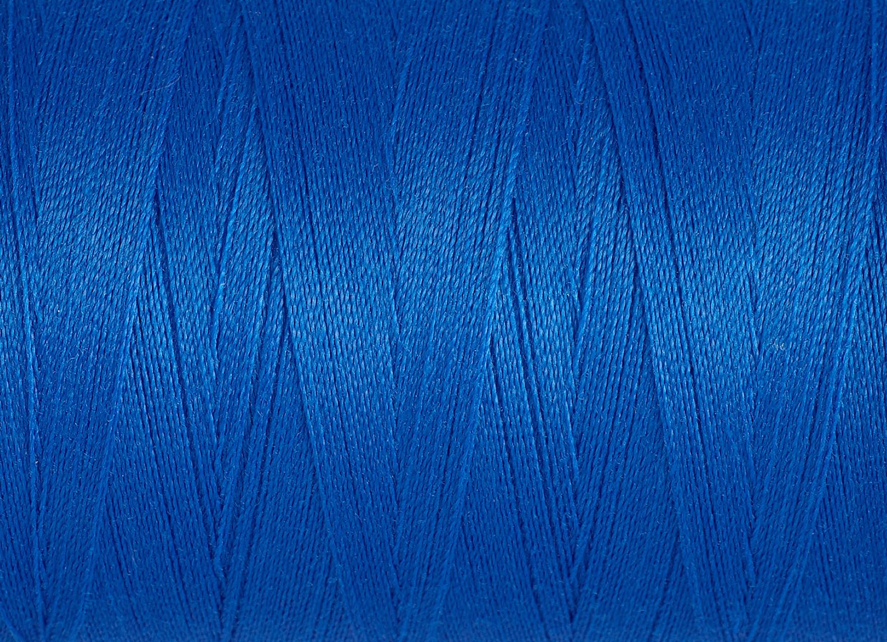 Gutermann Miniking Overlocker Thread 1000M Polyester Thread Suitable For Dressmaking - 315 - 1000 Metres