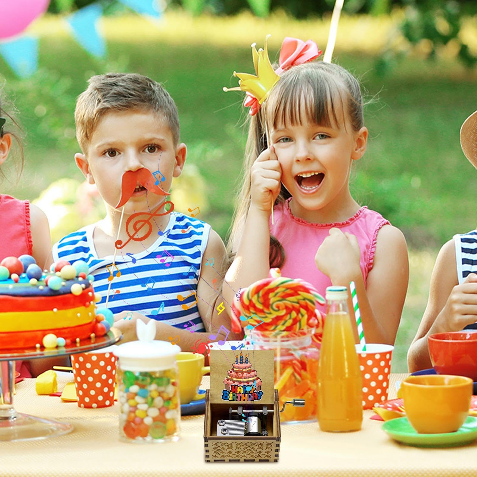 Amazon.co.jp: 彫刻された木製オルゴール - クラシックオルゴール 彫刻