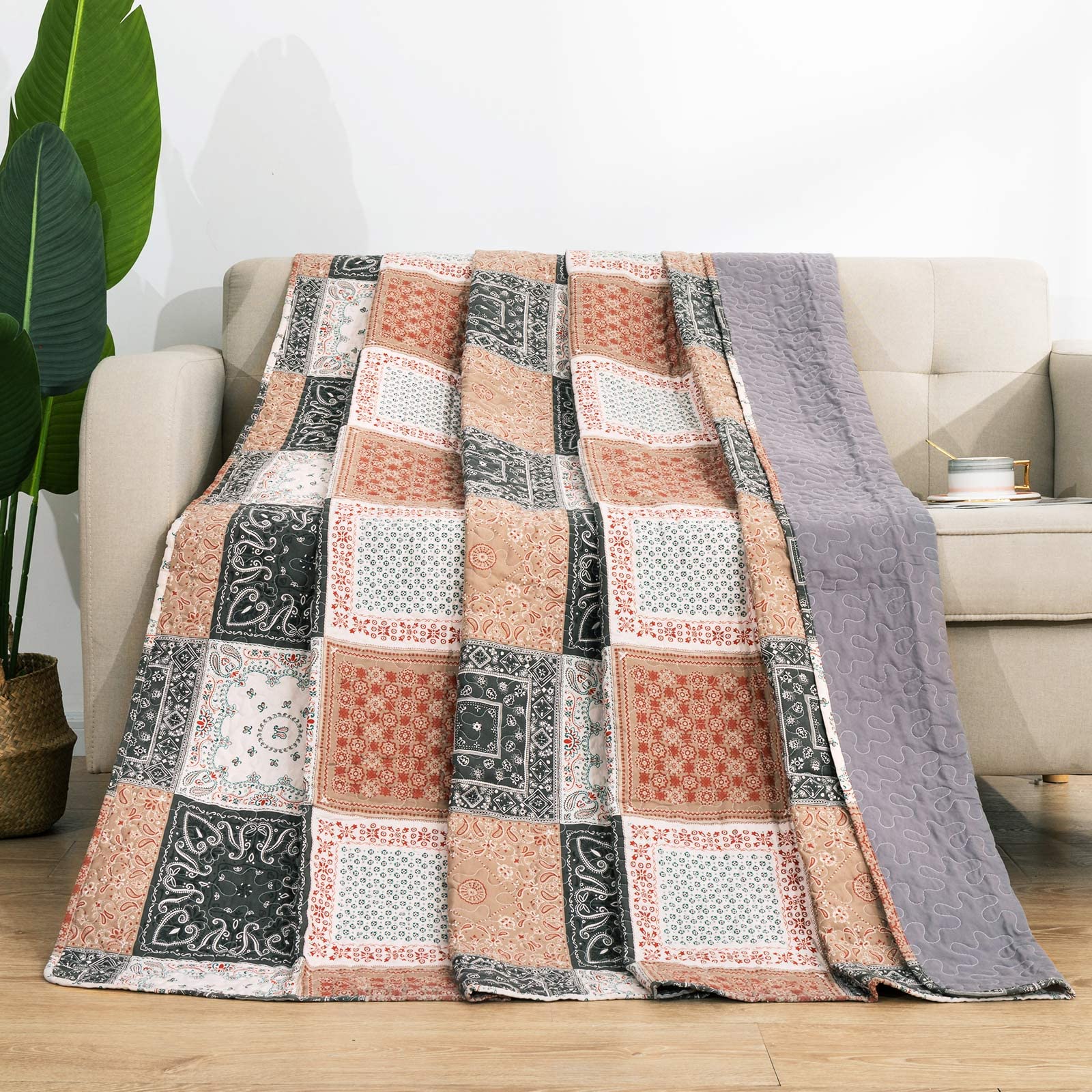 Travan Quilted Throw Blanket for Bed Couch Sofa (Tricolors, Throw Blanket)