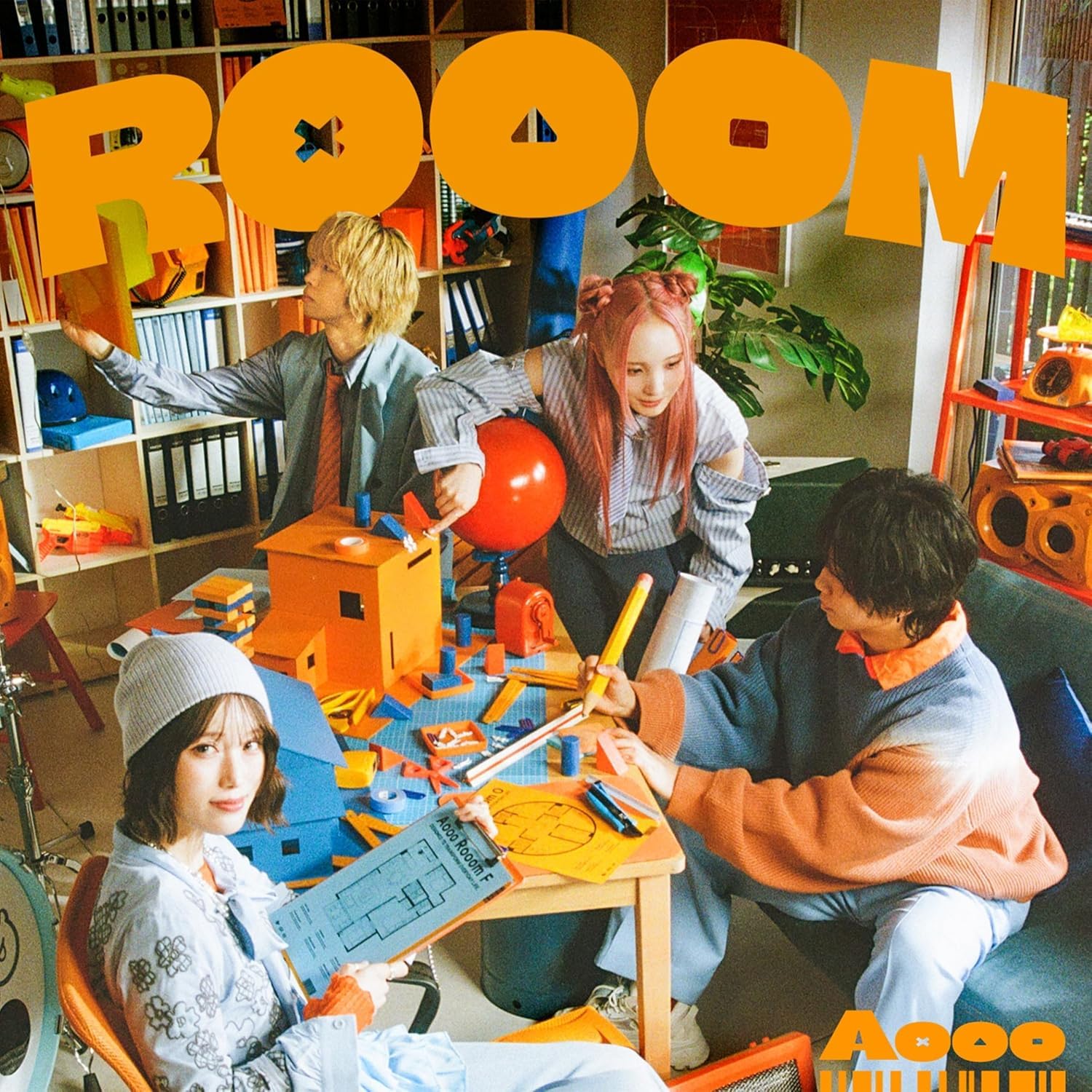 大*地様 Aooo Rooom 限定ポスター・缶バッチ付き Amazon.co.jp: 【外付け限定特典オリジナル缶バッジ付き】Rooom (初回