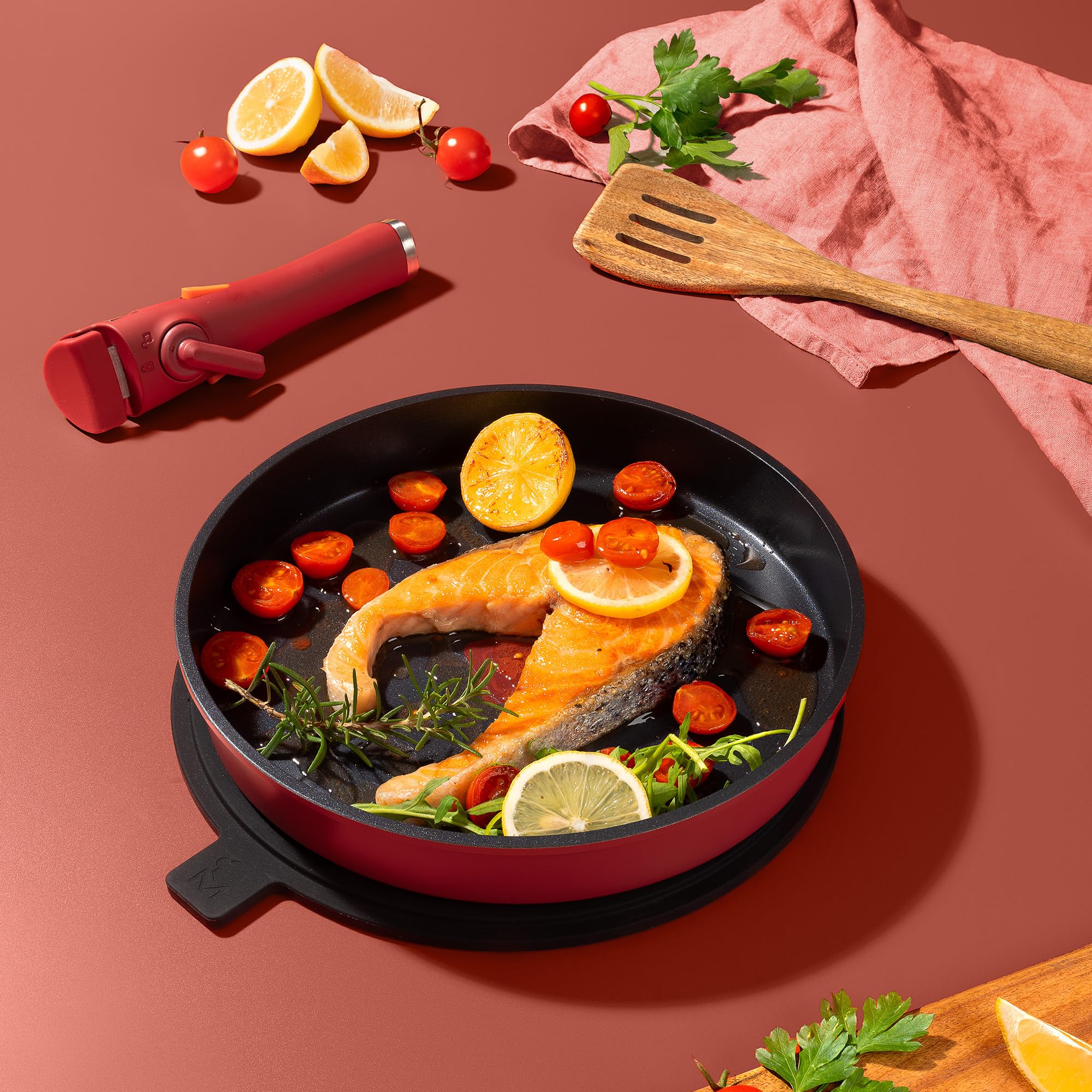 MasterPRO SHARE & PLAY | Juego de Utensilios de Cocina Apilables de 10 piezas | Mango Desmontable | Ahorra espacio | Fundición de Aluminio | Recubrimiento Antiadherente ILAG Ultimate | Regalo Ideal