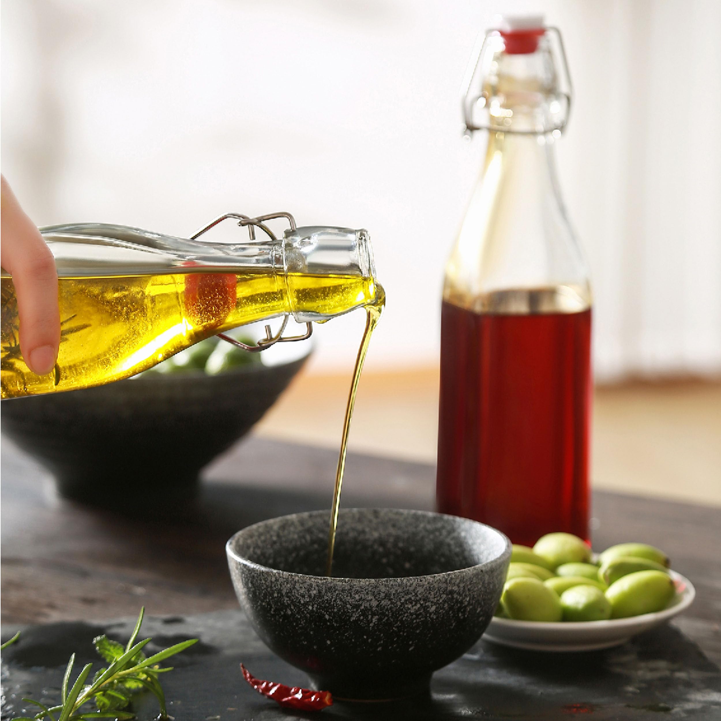 Praknu 6 Bottiglie Vetro 500ml con Tappo Ermetico - 6 Etichette e Penna - 6 Guarnizioni Extra - per Liquore, Olio, Birra & Vino