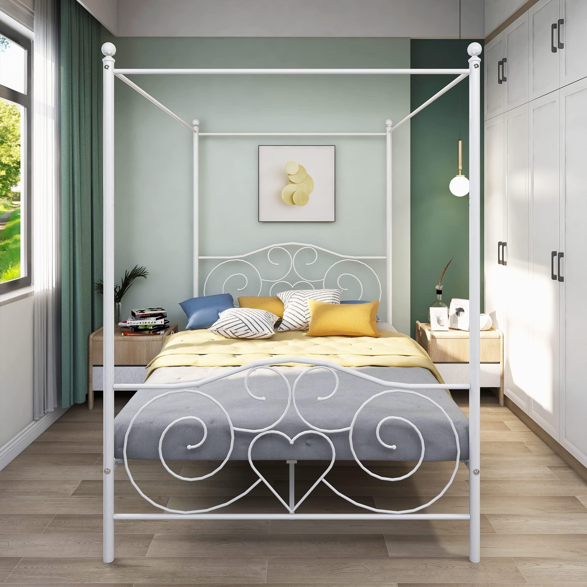 Telaio per letto a baldacchino, 120 x 200 cm, struttura in metallo, testiera e pediera decorati a cuore, doghe e supporti in acciaio altamente resistenti, con testiera e pediera, non sono